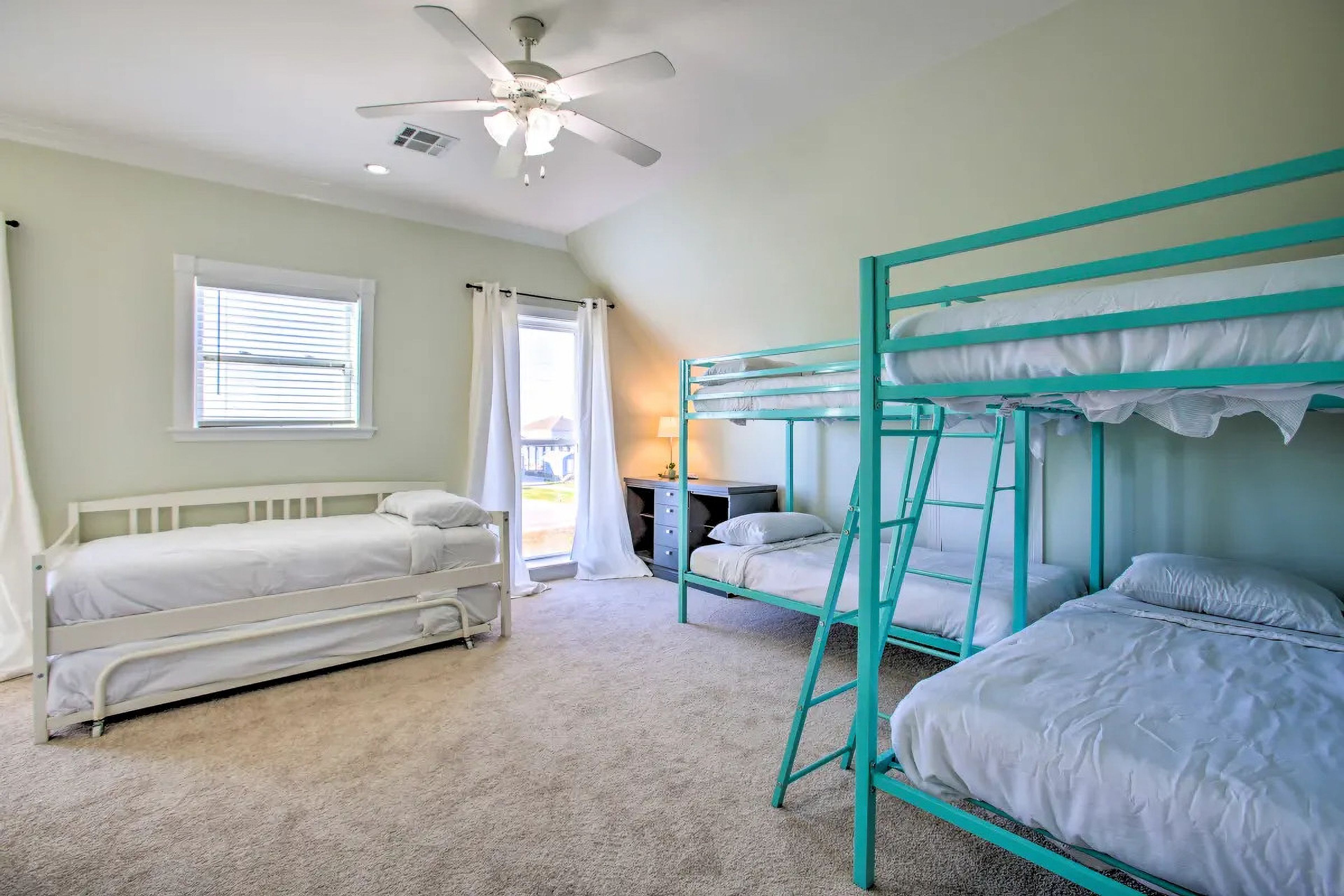 Bedroom 2 | 2nd Floor | 2 Twin Bunk Beds | Twin Daybed w/ Twin Trundle
