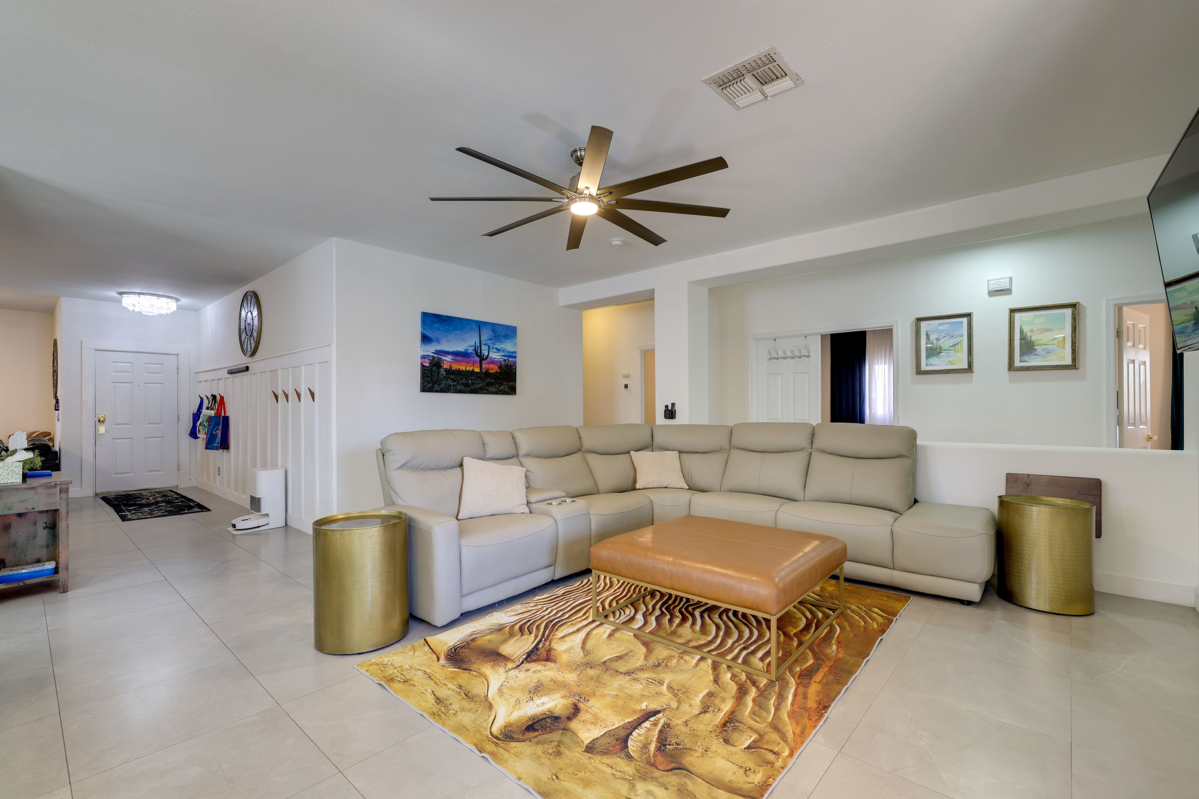 Lounge Area