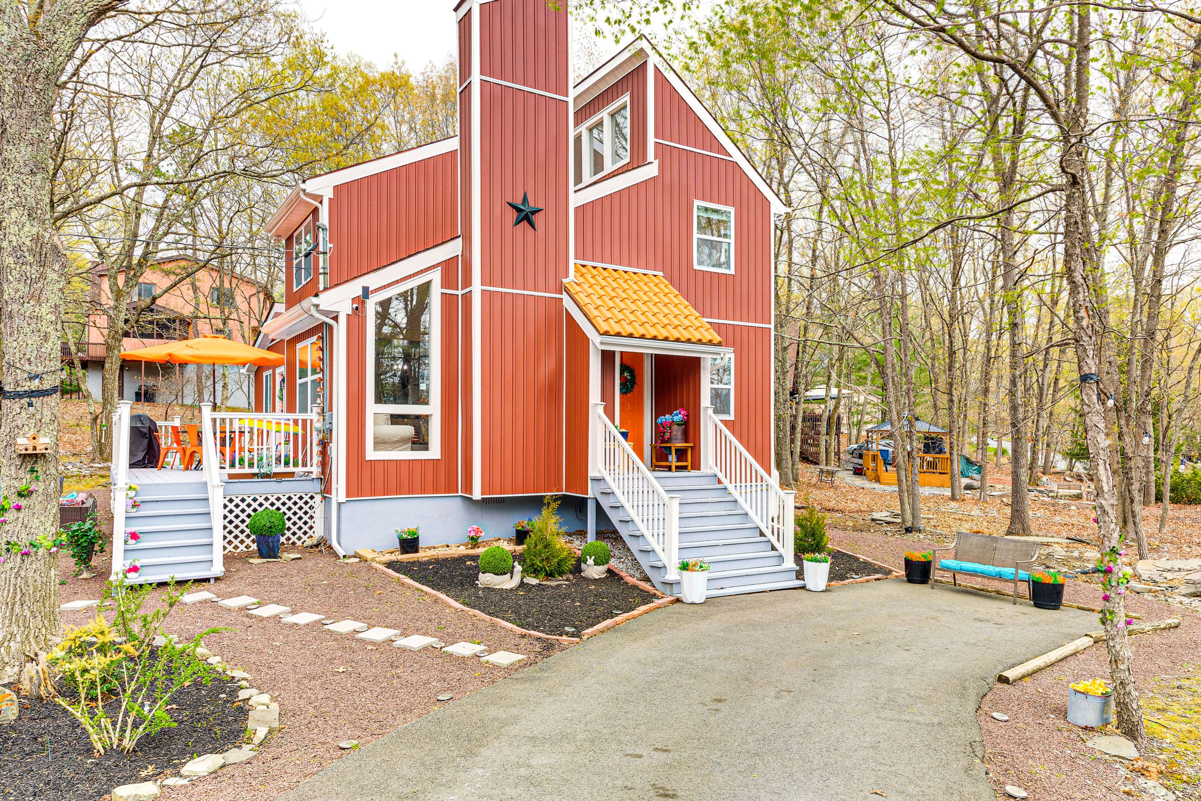 Property Exterior | 1,142 Sq Ft | Free WiFi | 3 Exterior Security Cameras