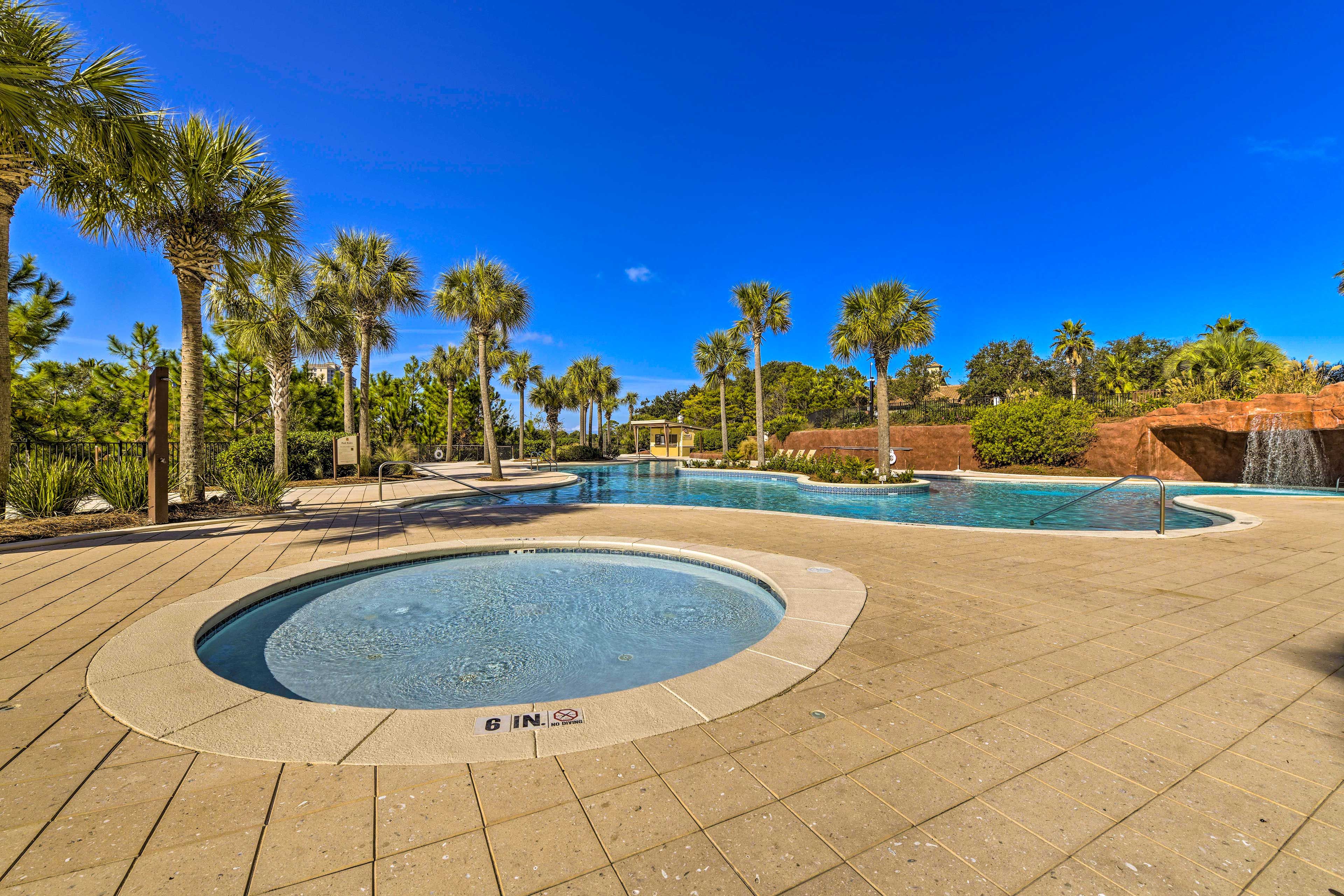 Luau Resort Amenities