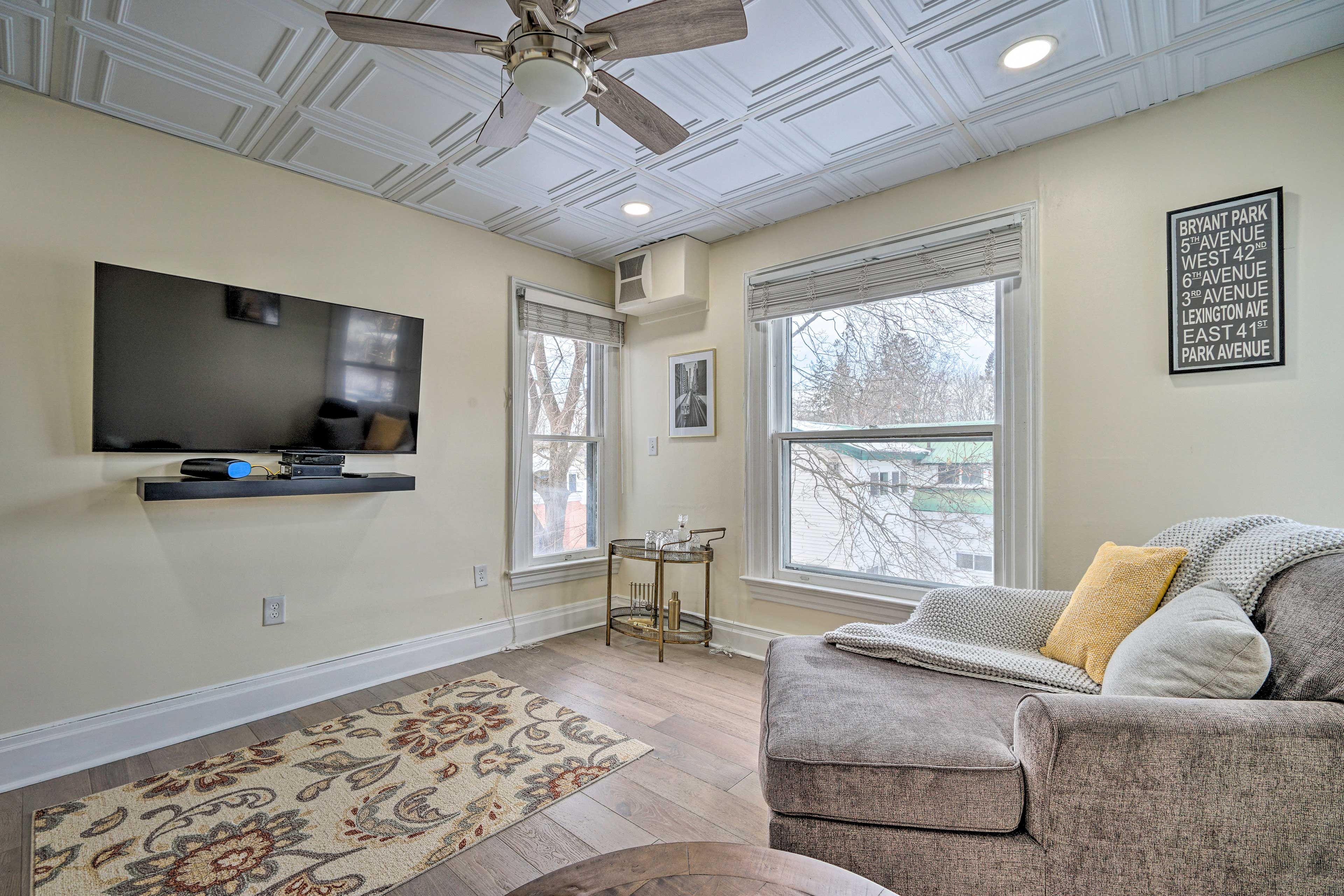 Glens Falls Vacation Rental | 1BR | 1BA | 800 Sq Ft | Stairs Required for Entry