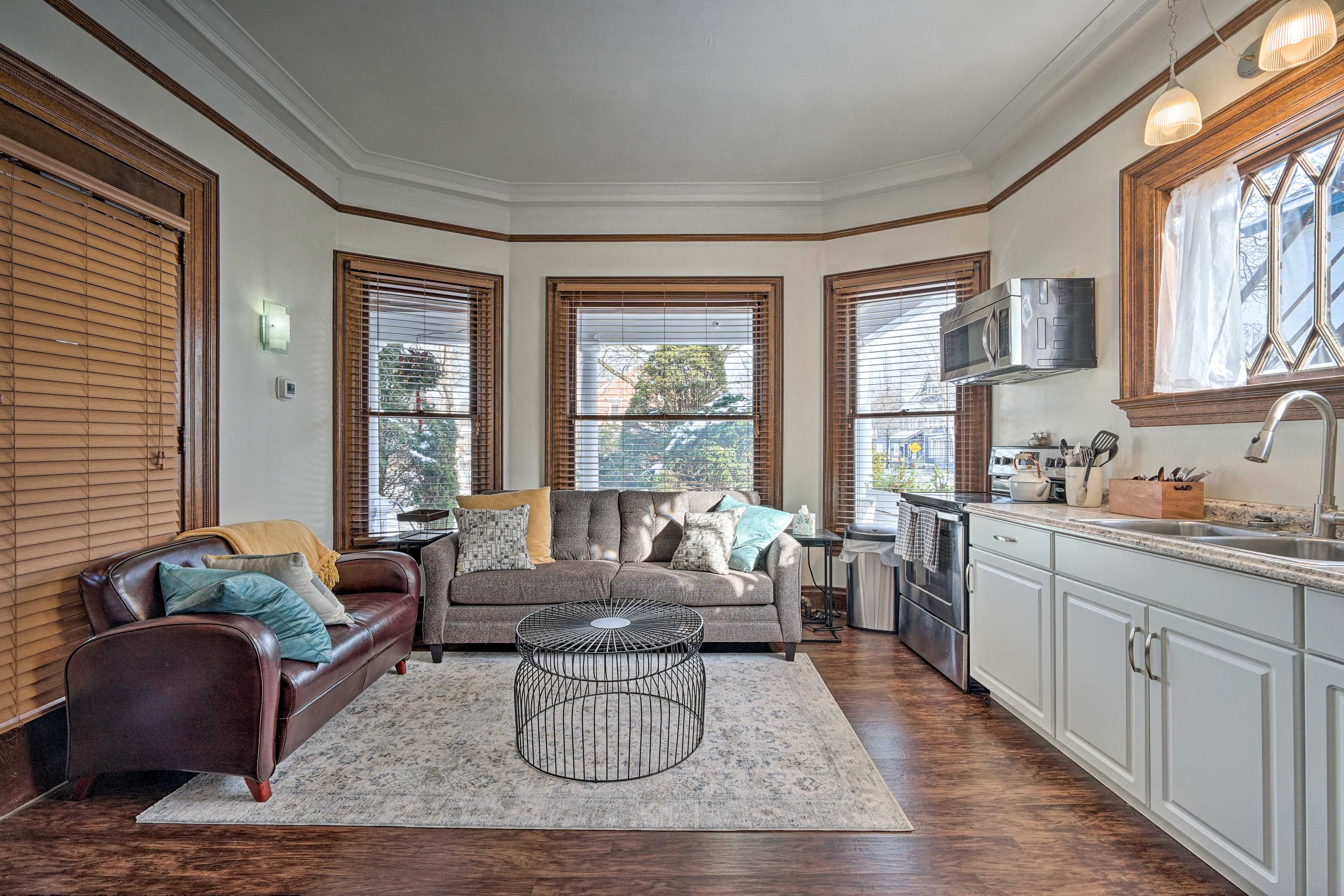 Living Area | A/C Units