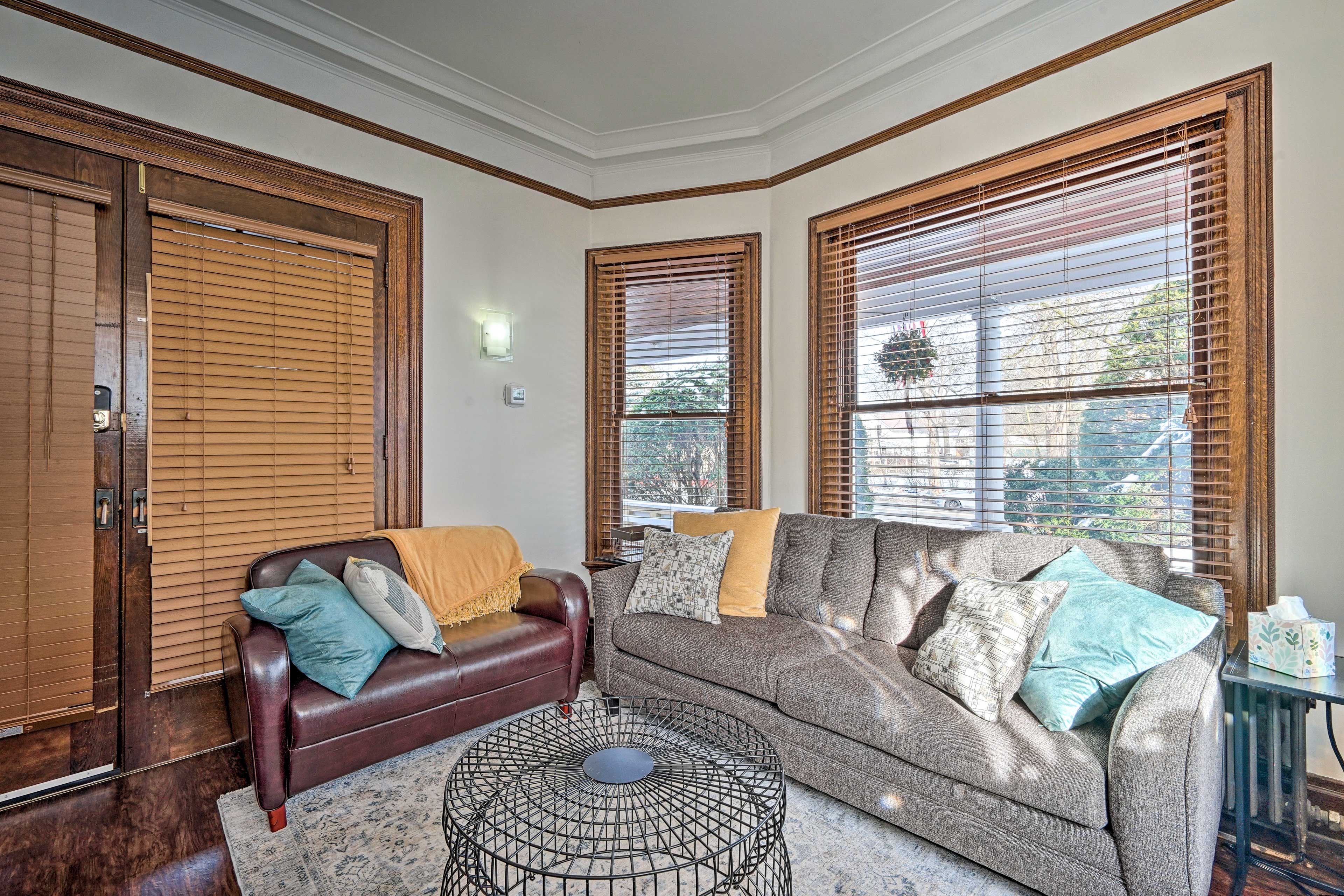 Living Area | Internet Access | 1st-Floor Unit