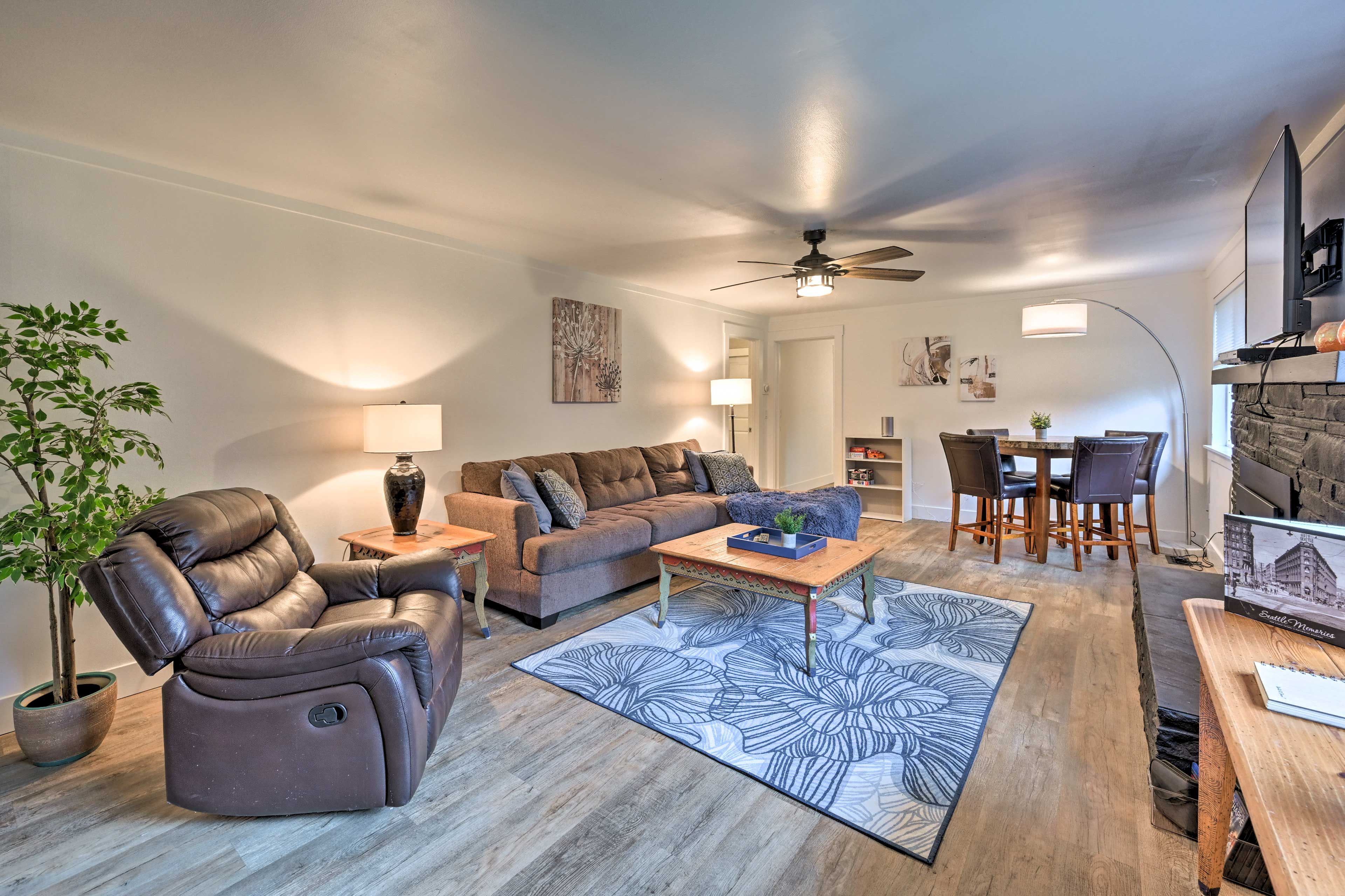 Redmond Vacation Rental | 3BR | 1BA | 2 Steps Required | 1,400 Sq Ft