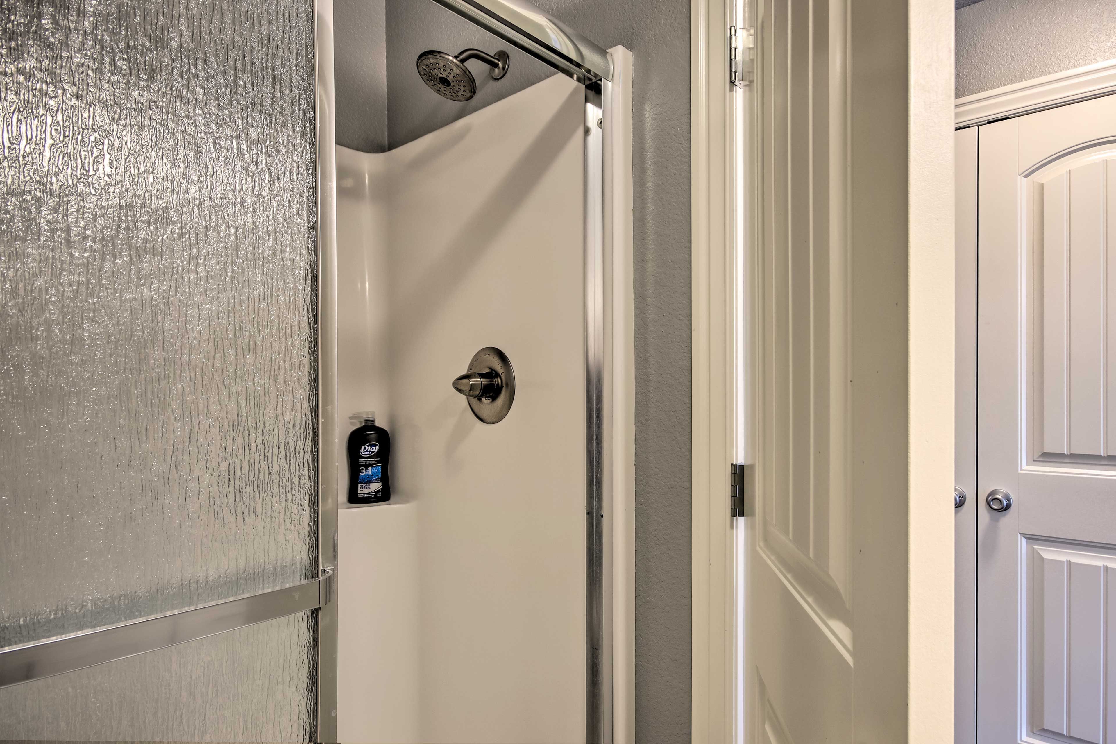 Full Bathroom | Walk-In Shower