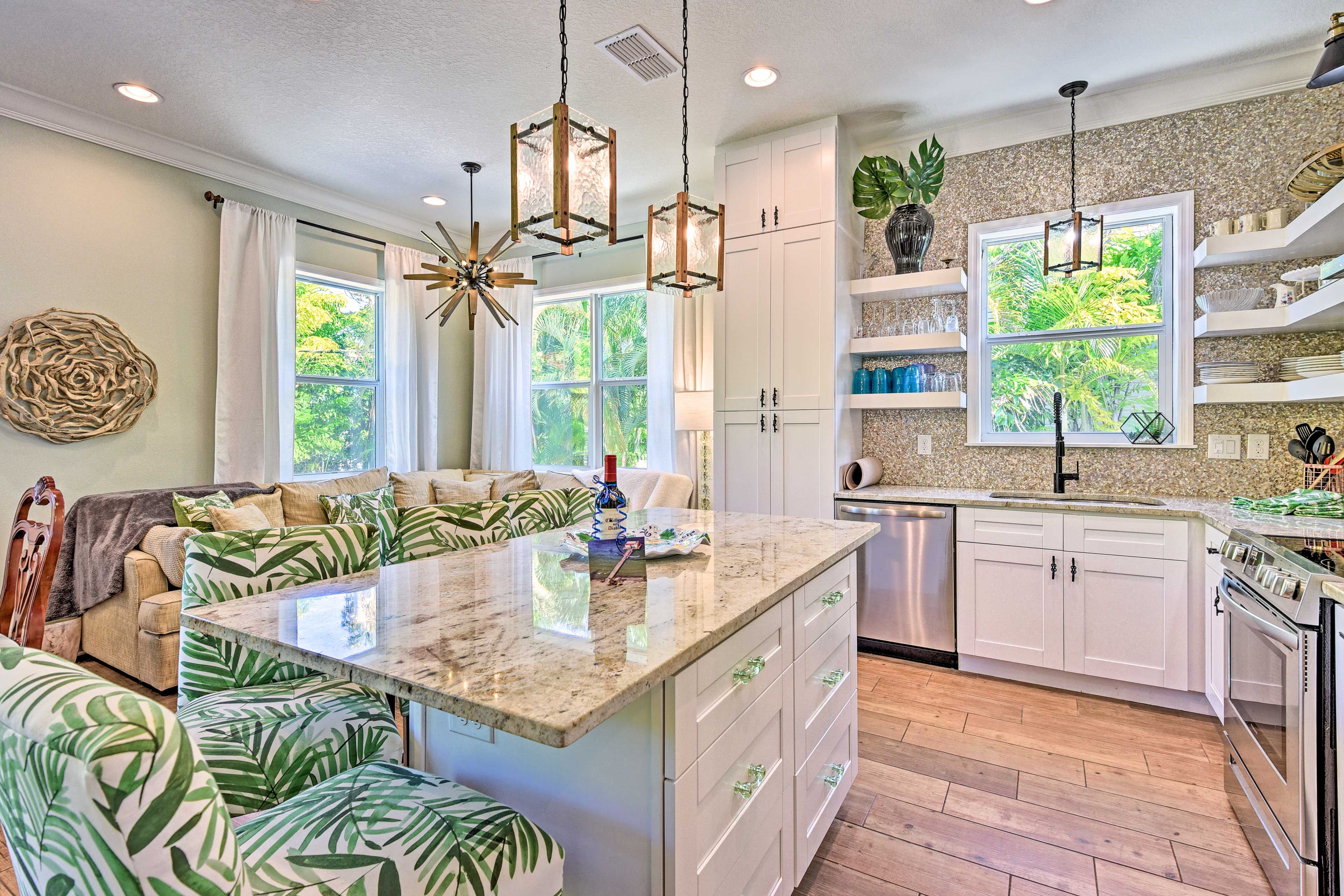 Kitchen | Fully Equipped