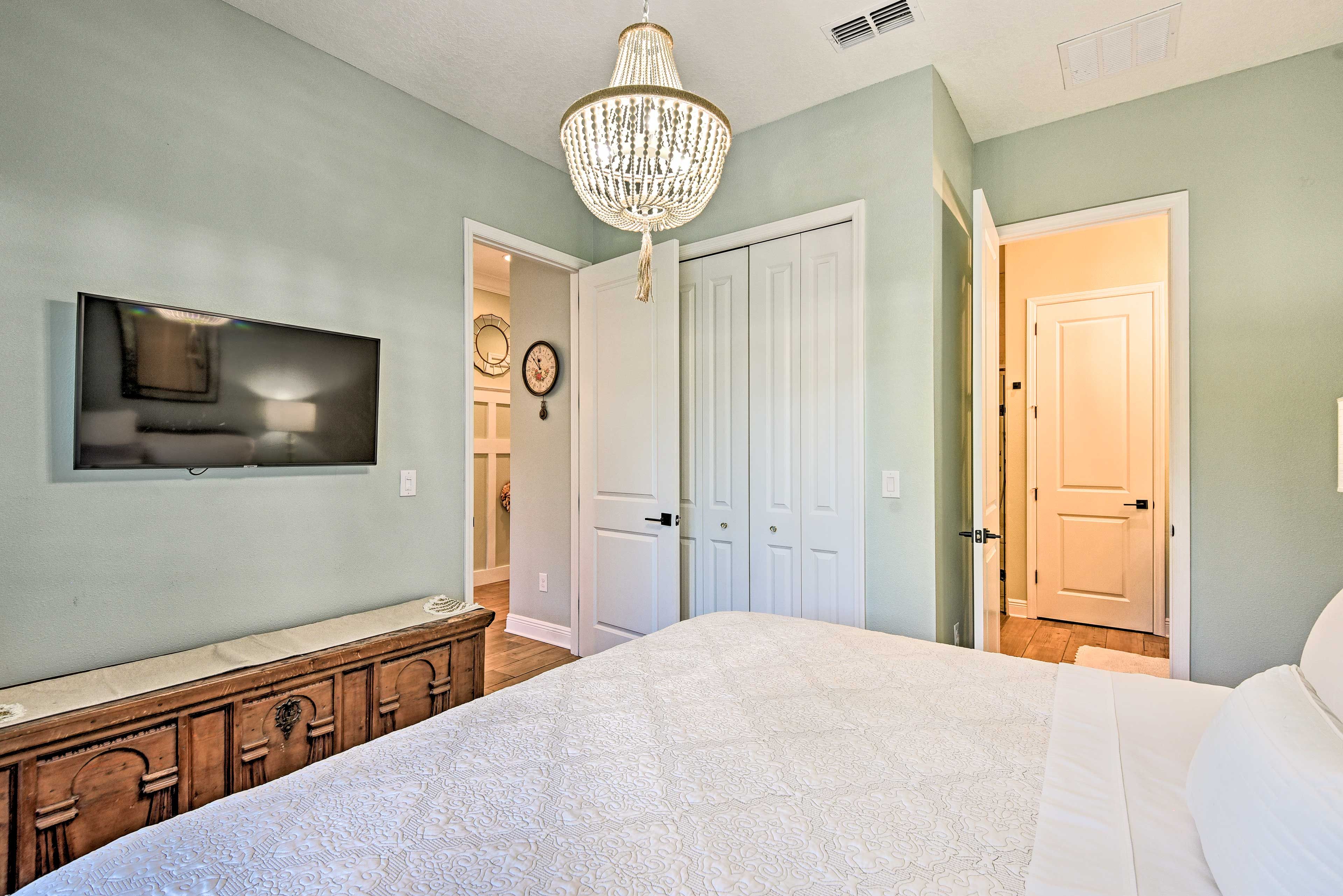 Bedroom 1 | Linens Provided | Smart TV