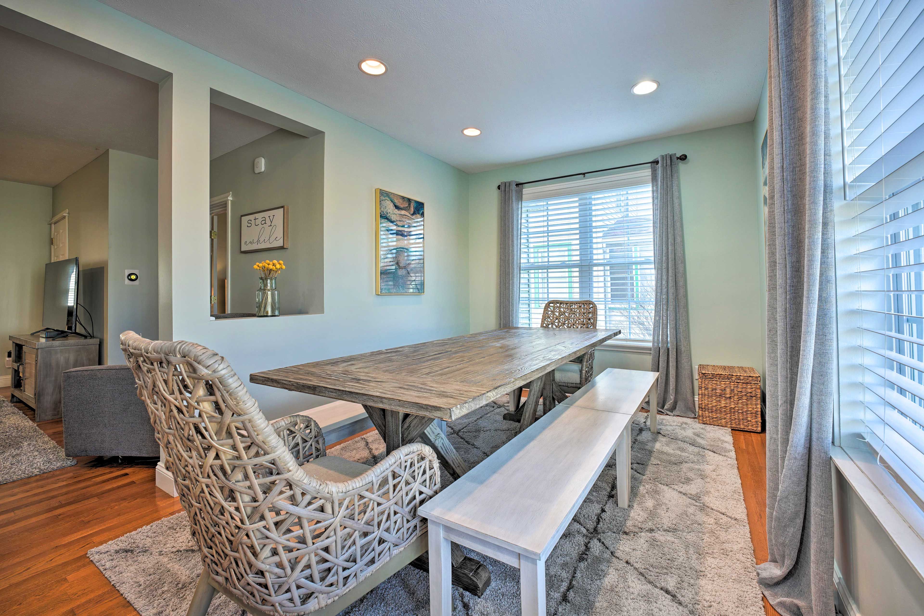 Formal Dining Area | Dishware & Flatware Provided