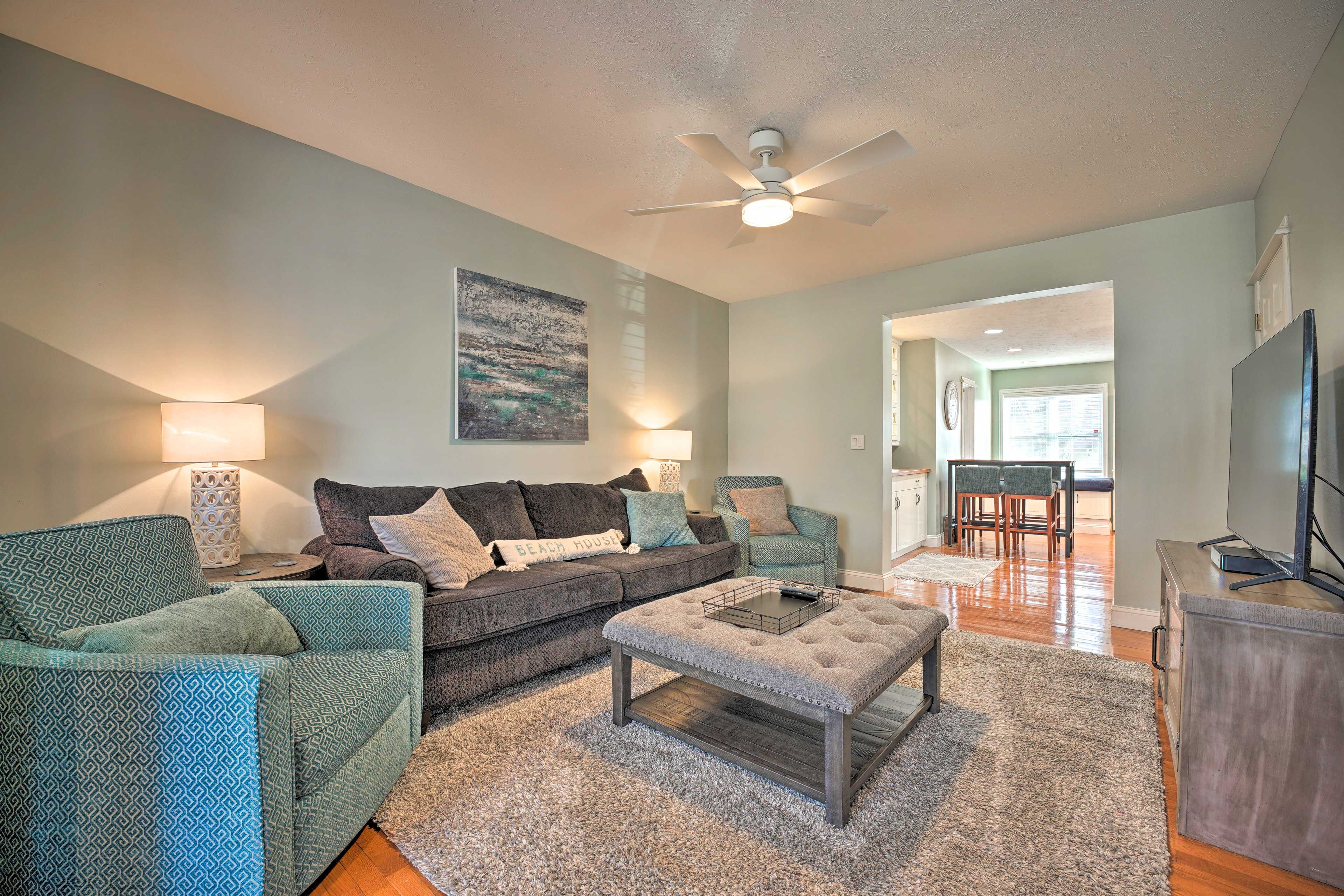 Living Room | Smart TV