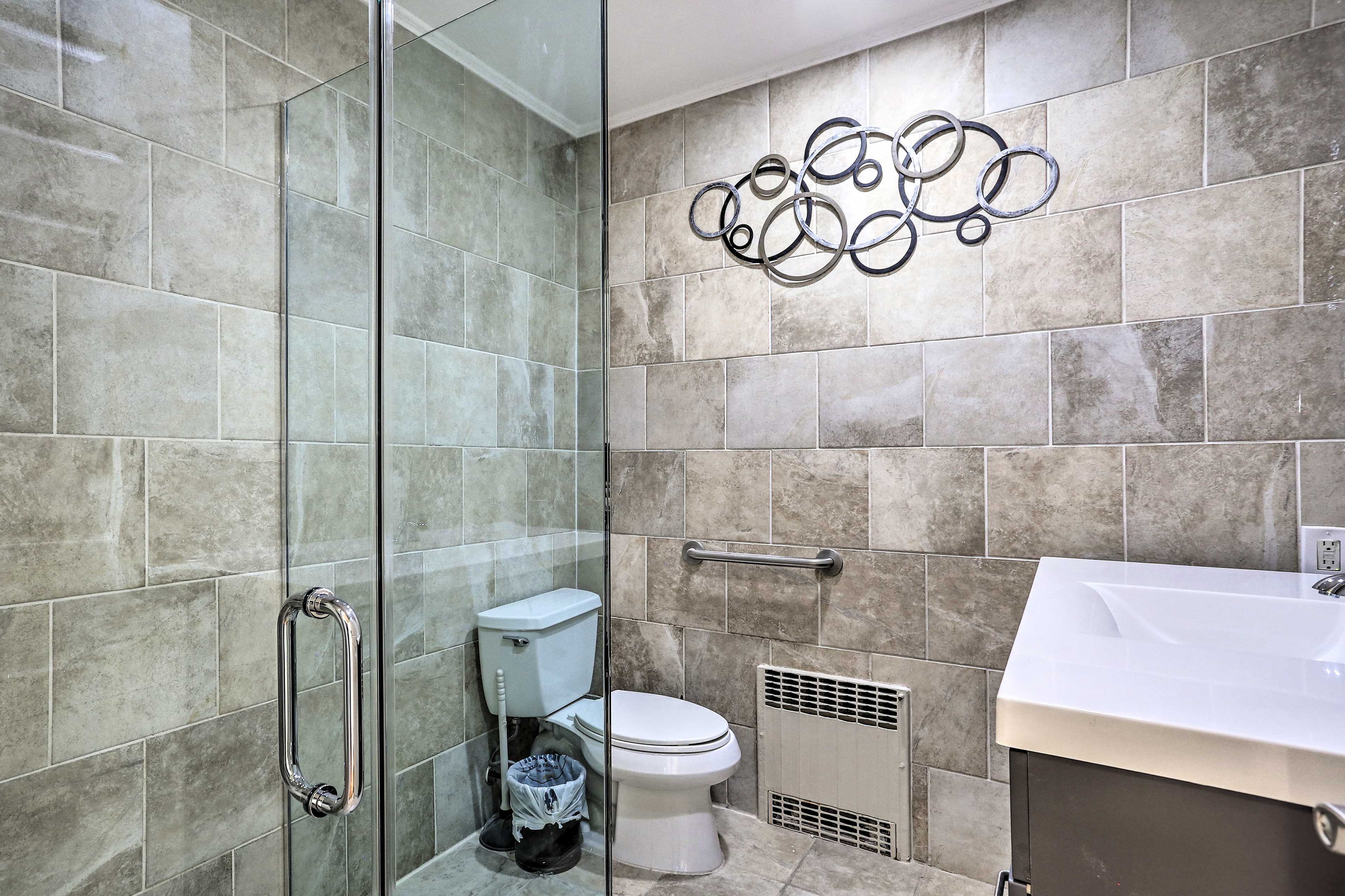 Bathroom | 1st Floor | Complimentary Toiletries