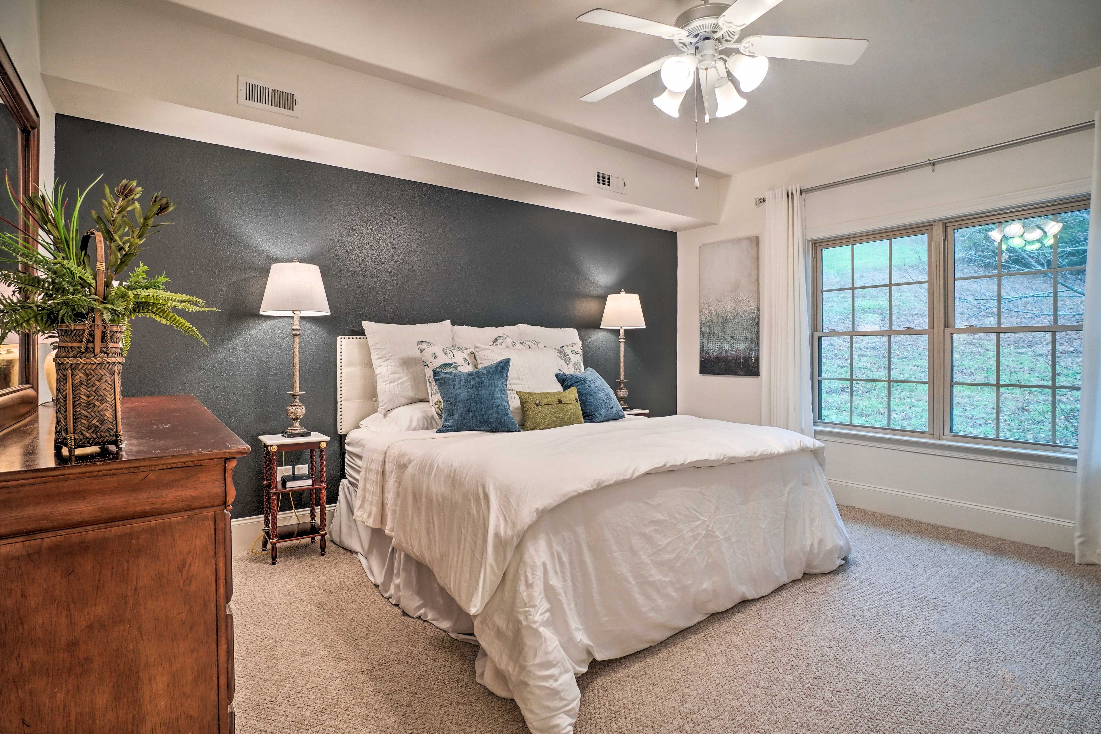 Bedroom 1 | 1st Floor | King Bed