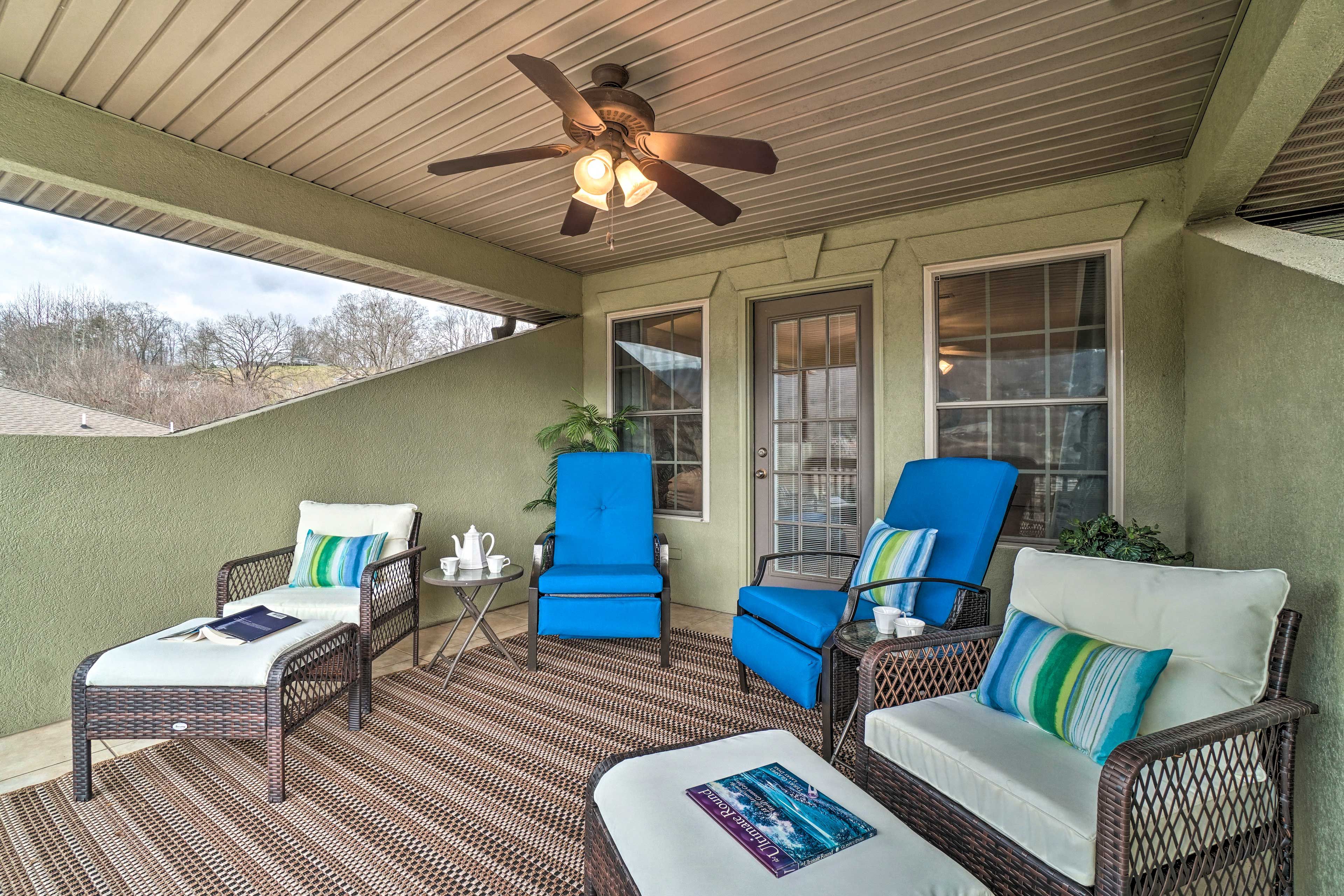Balcony | 2nd-Floor Access