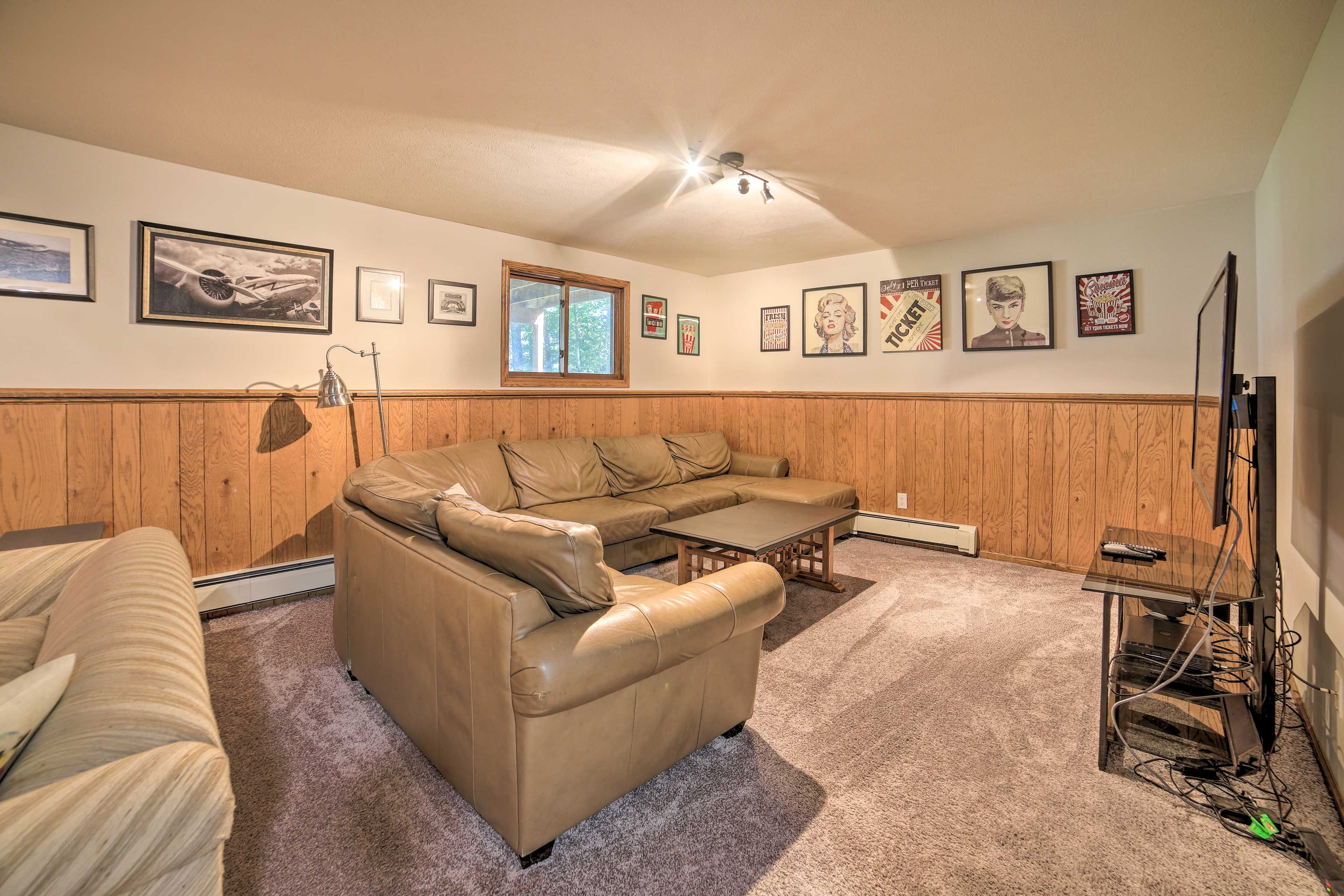 Game Room | Lower Level