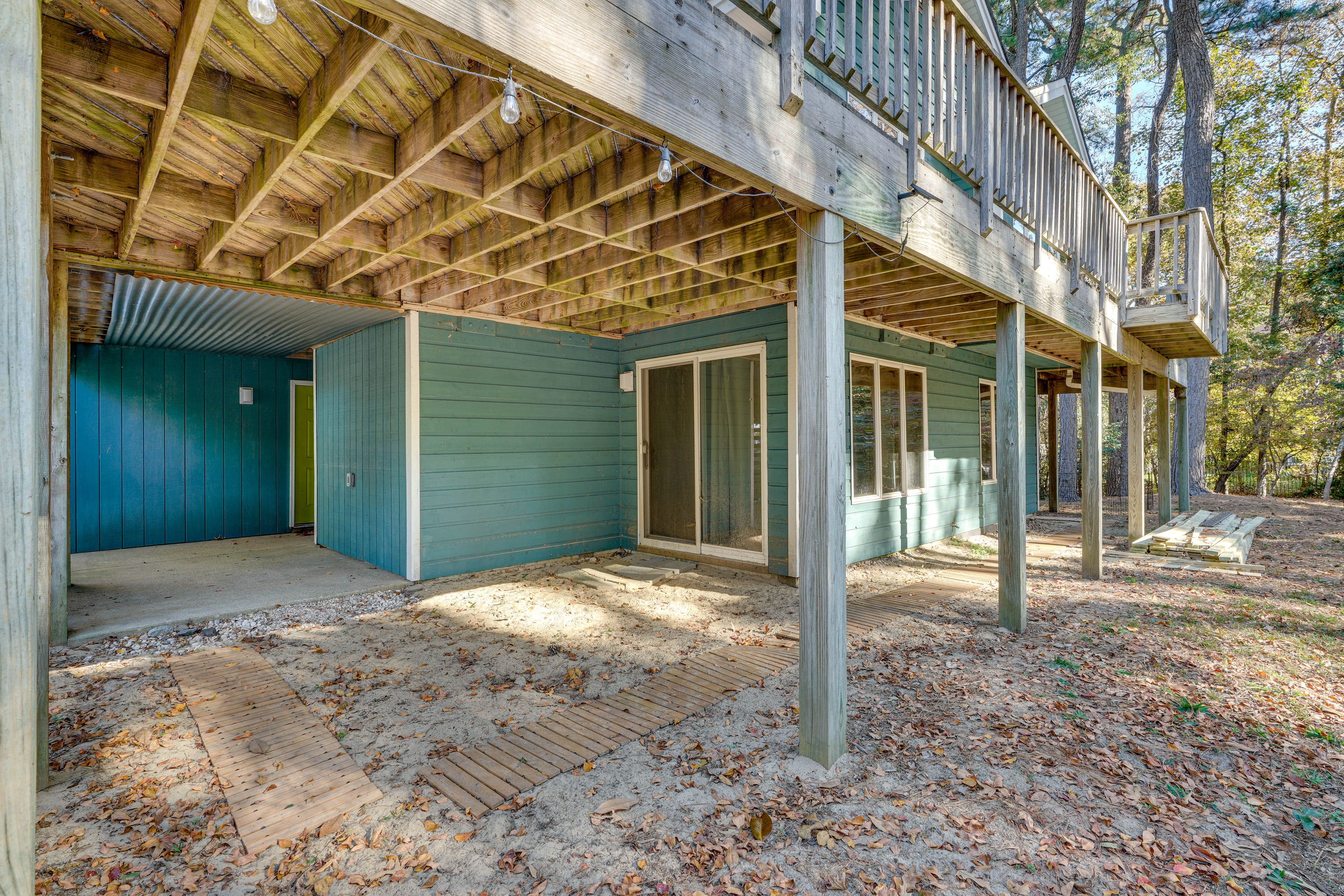 Lower Level Patio | Spacious Yard