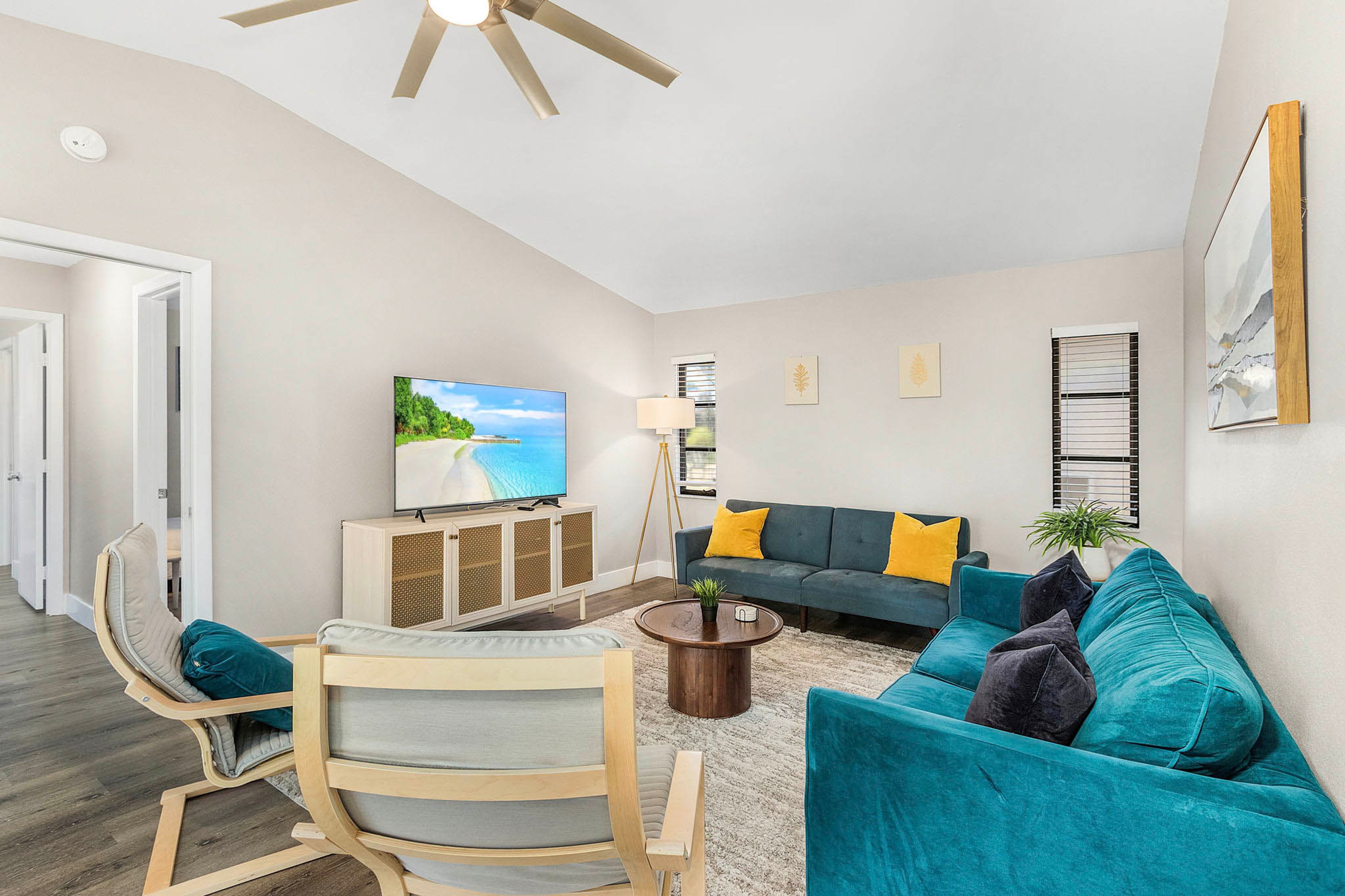 Living Room | Sleeper Sofa | Single-Story Home