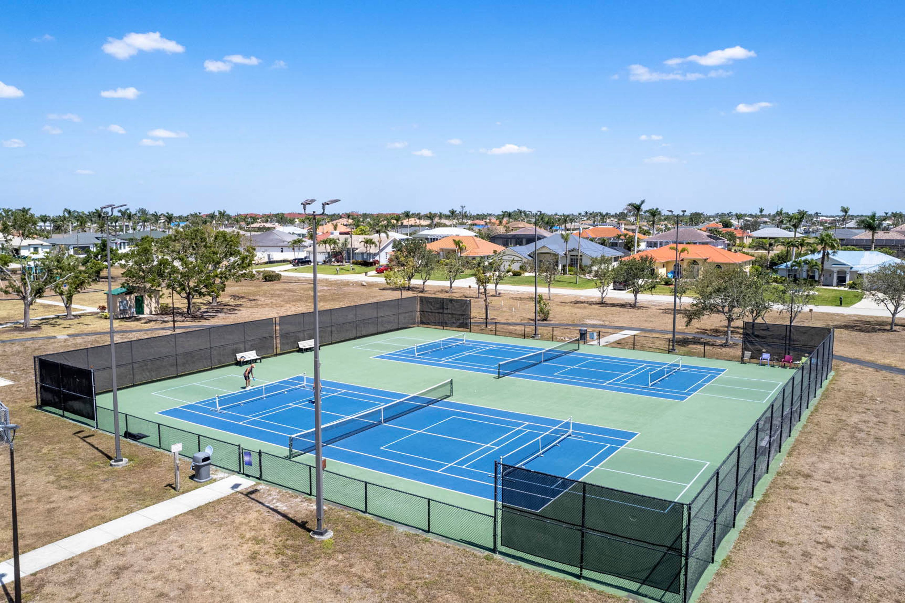 Community Amenities | Camelot Park