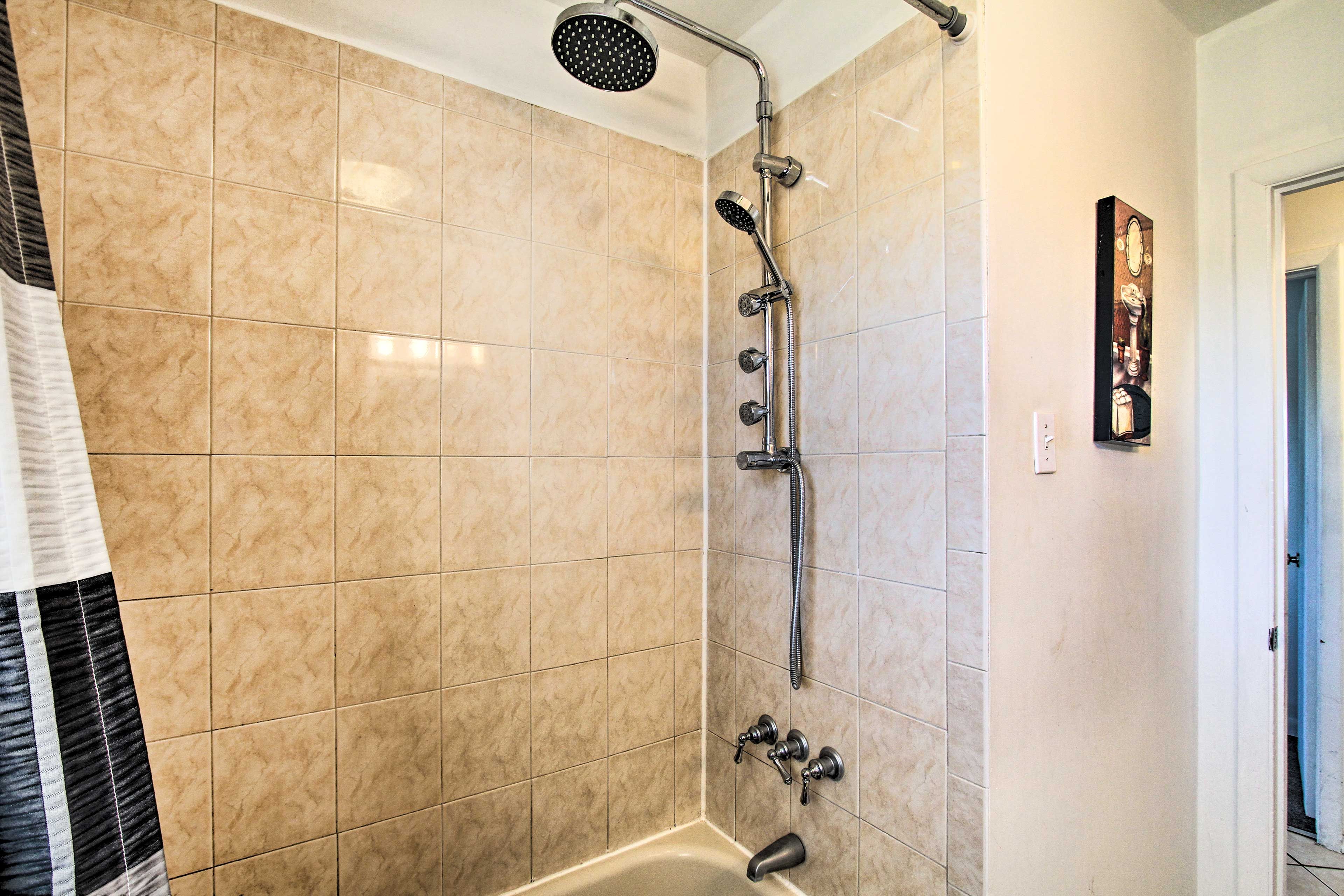 Full Bathroom