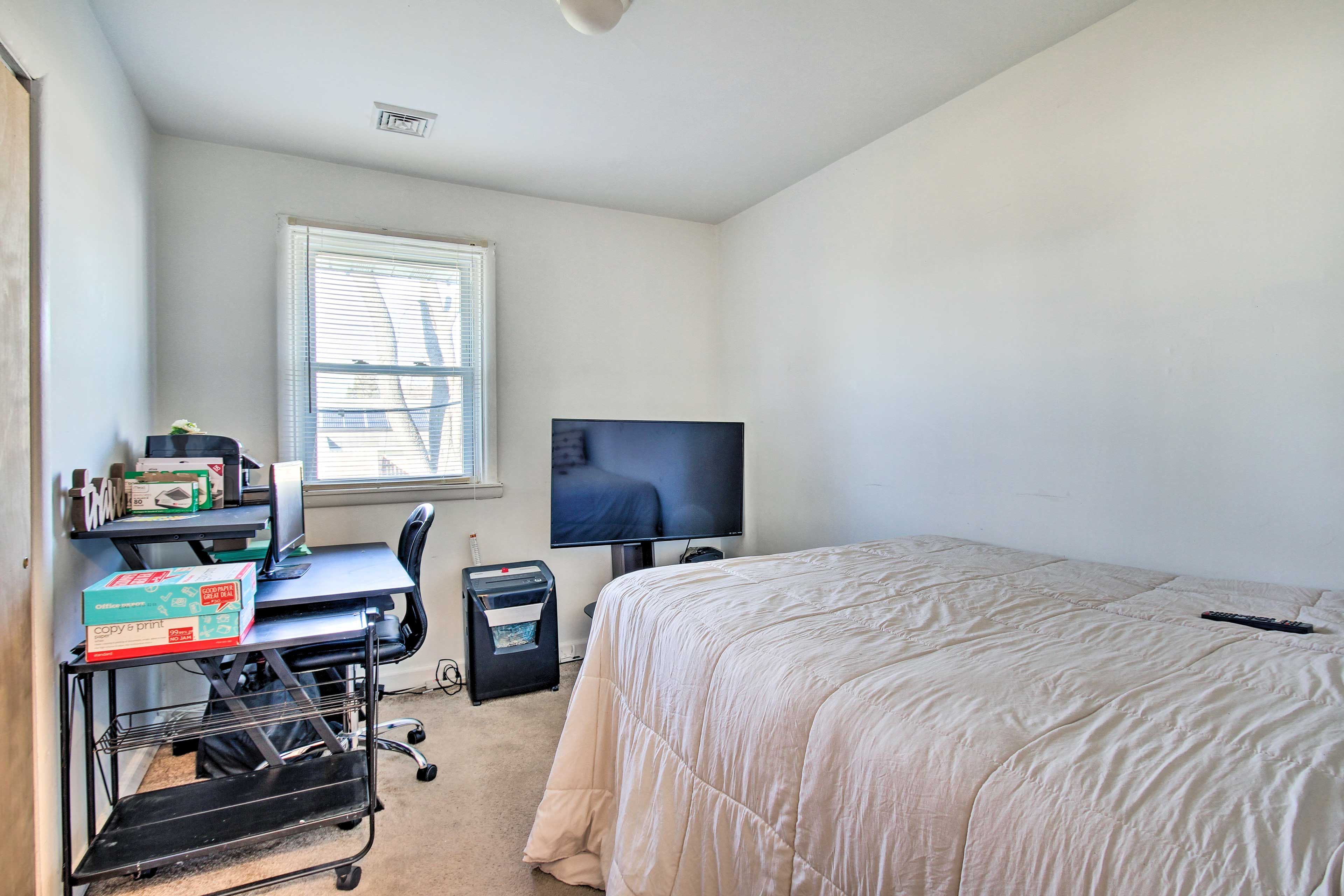 Bedroom 1 | WFH Friendly — Desk Space w/ Printer & Shredder | Smart TV