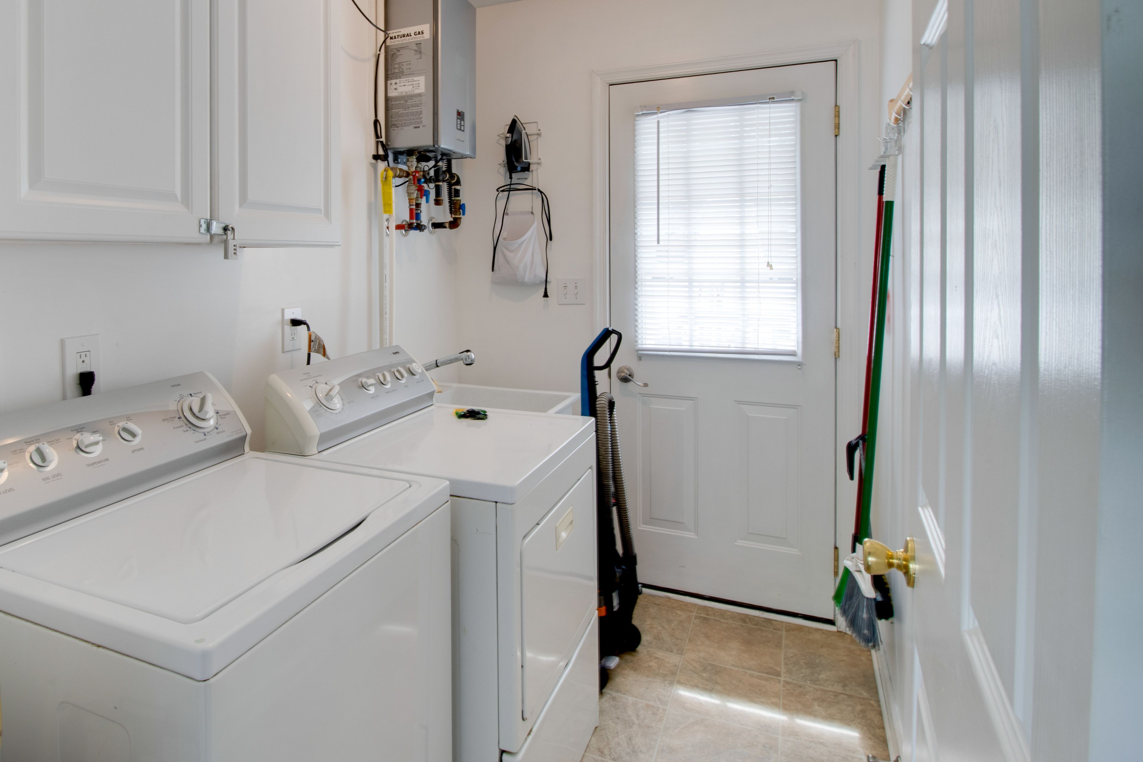 Laundry Room | Iron/Board