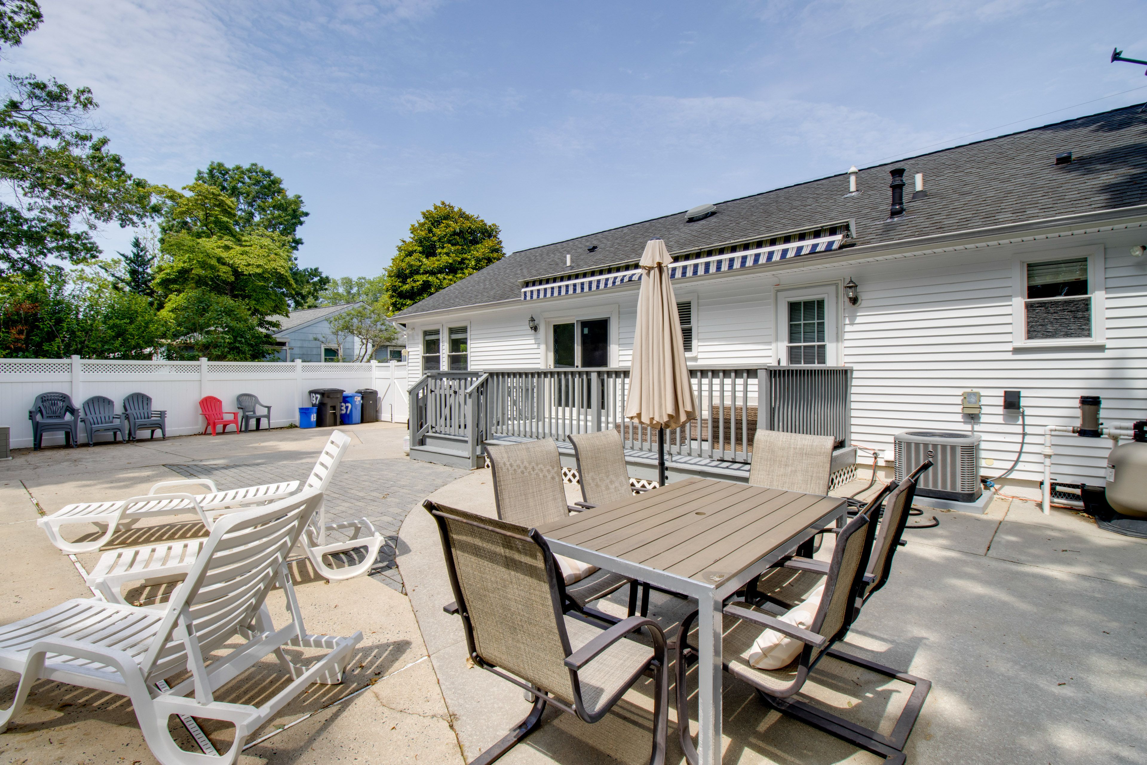 Fenced Backyard | Gas Grill
