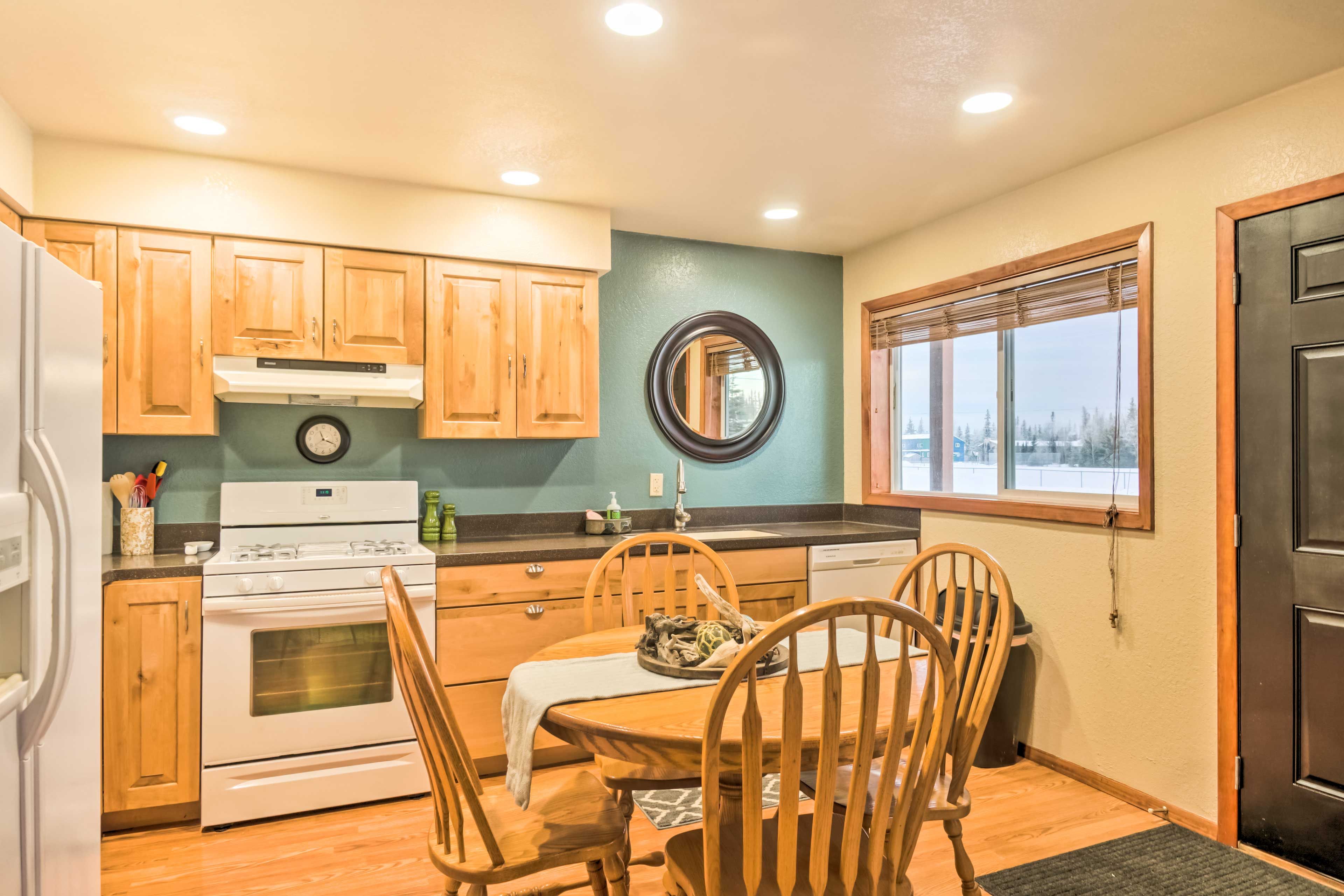 Fully Equipped Kitchen | Cooking Basics | Dishware & Flatware | Spices