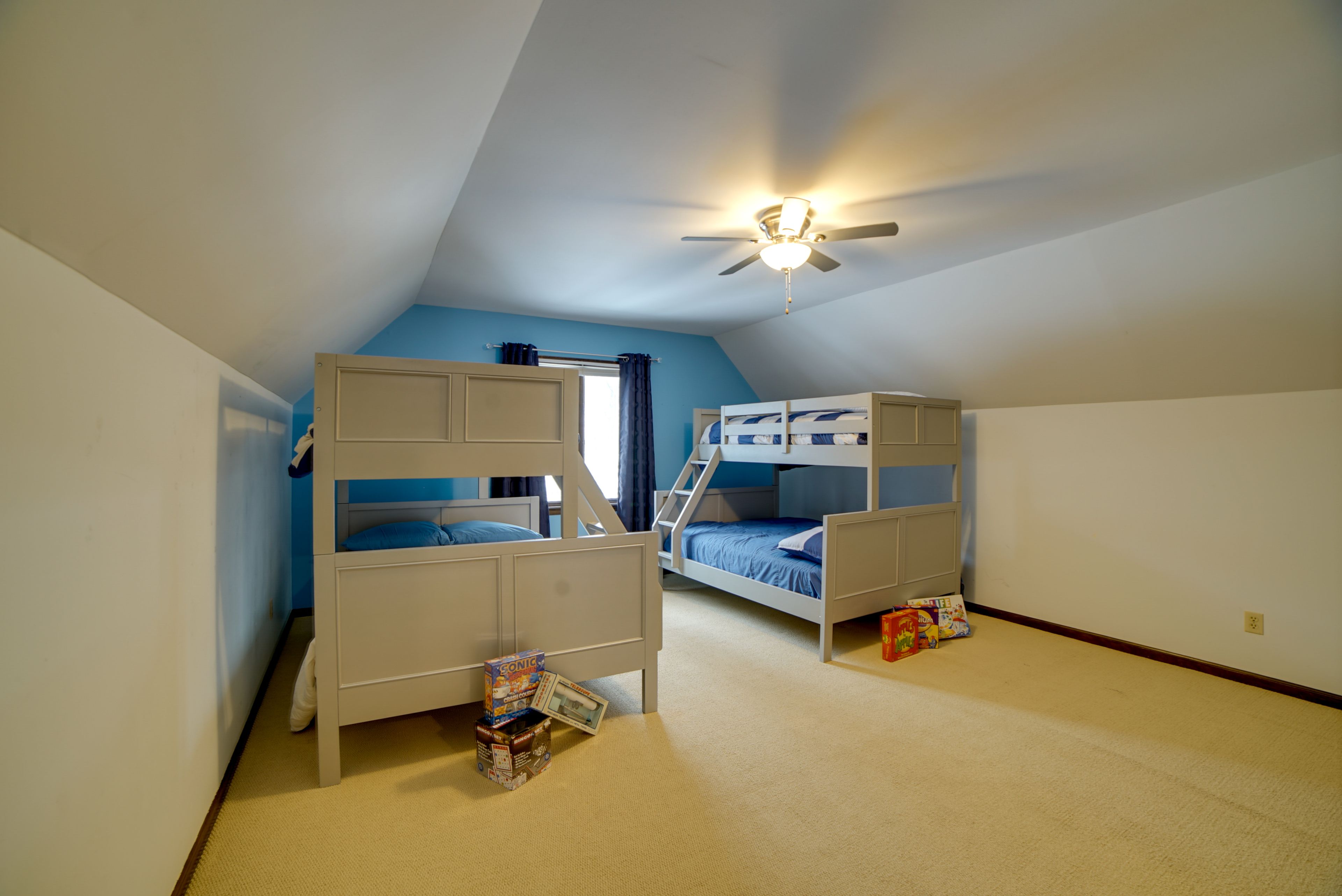 Bedroom 3 | 2nd Floor | 2 Twin/Full Bunk Beds