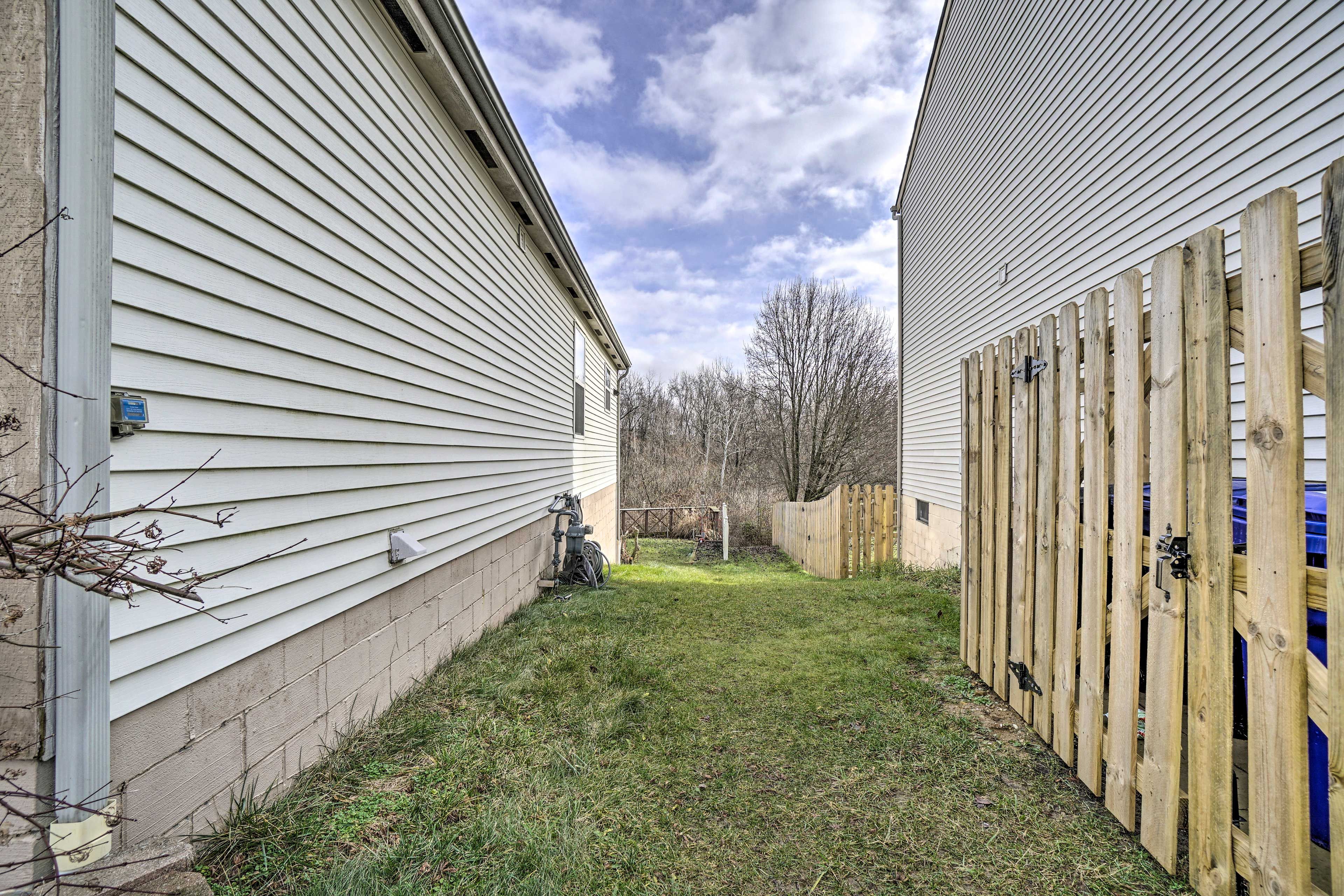 Fenced Yard