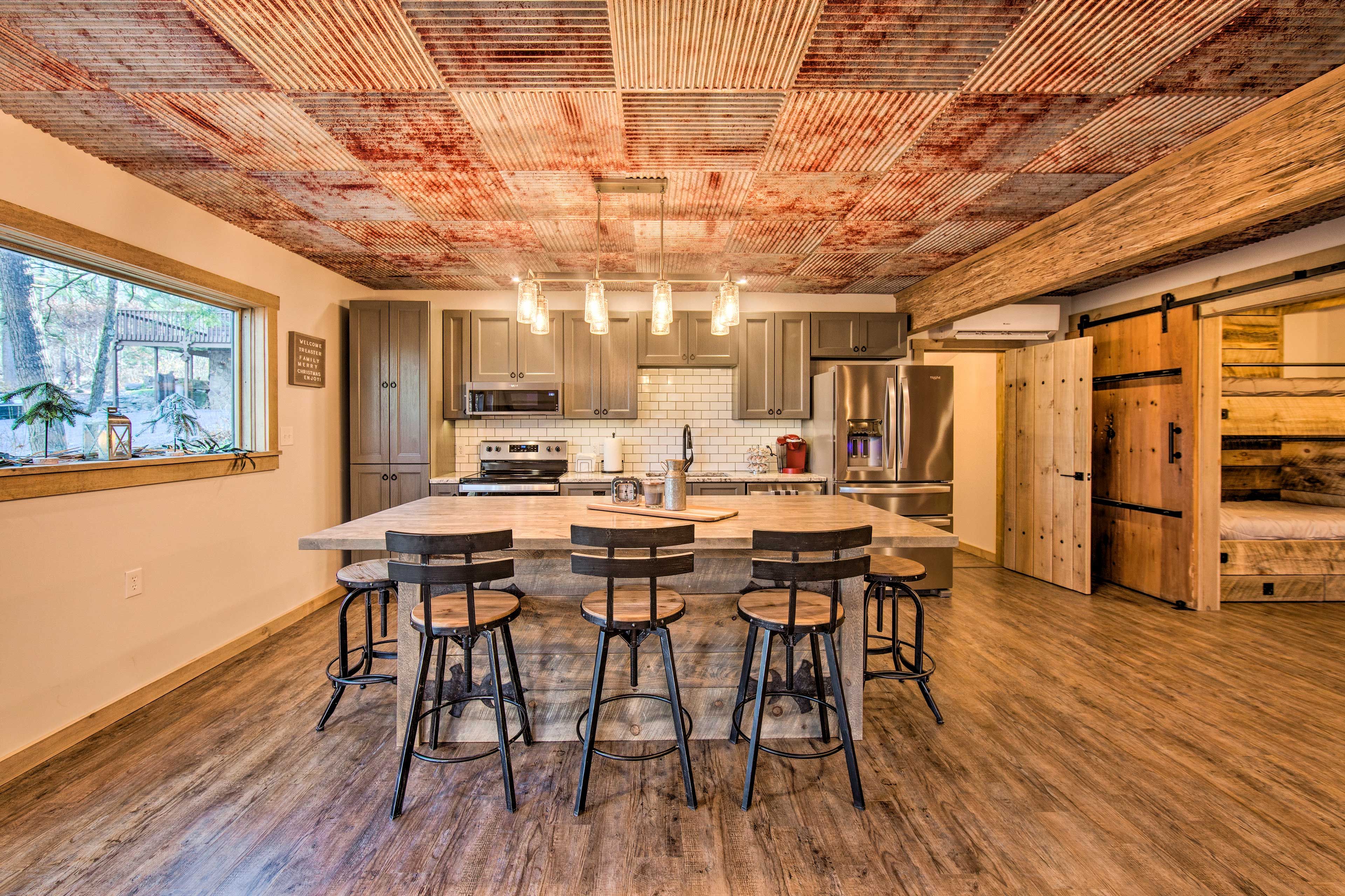 Kitchen | Microwave | Toaster Oven