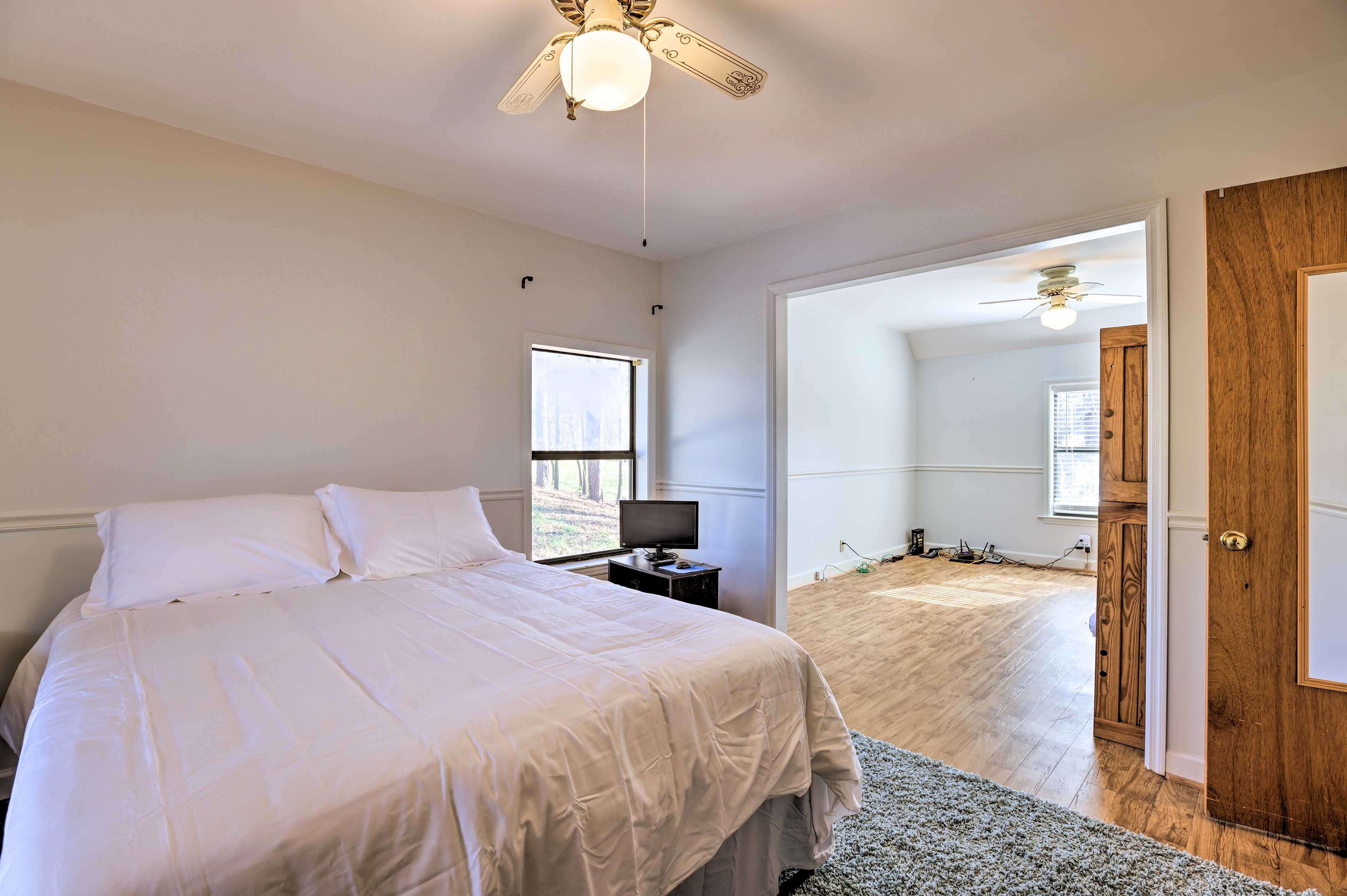 Bedroom 1 | Linens Provided