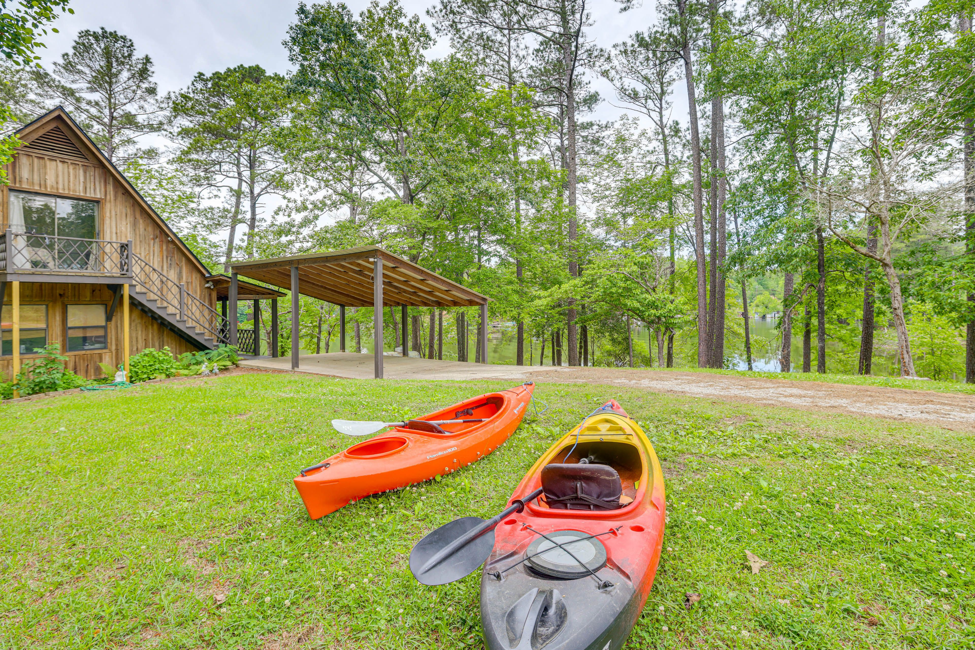 Exterior | Kayaks Provided