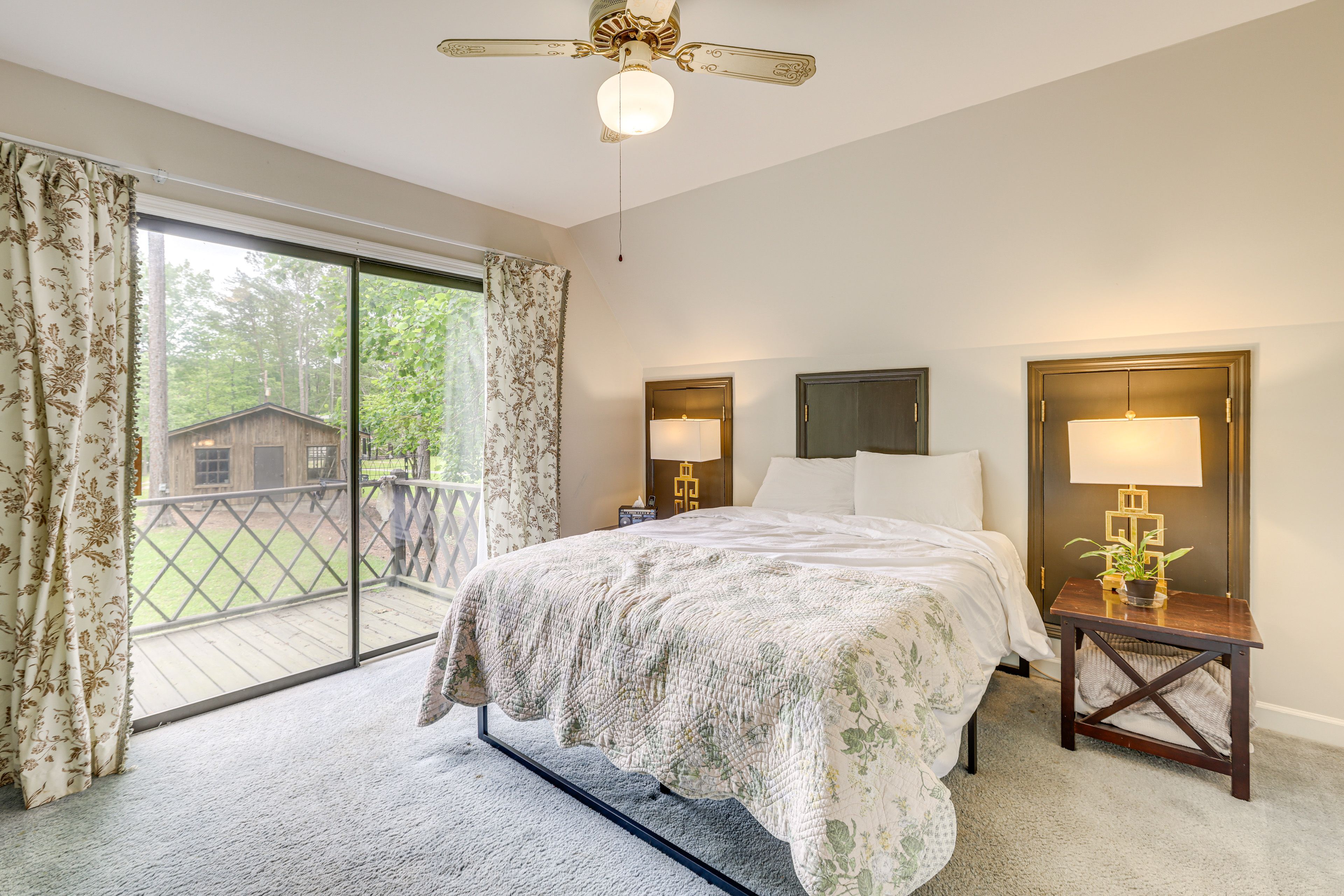Bedroom 2 | Queen Bed | 2nd Floor