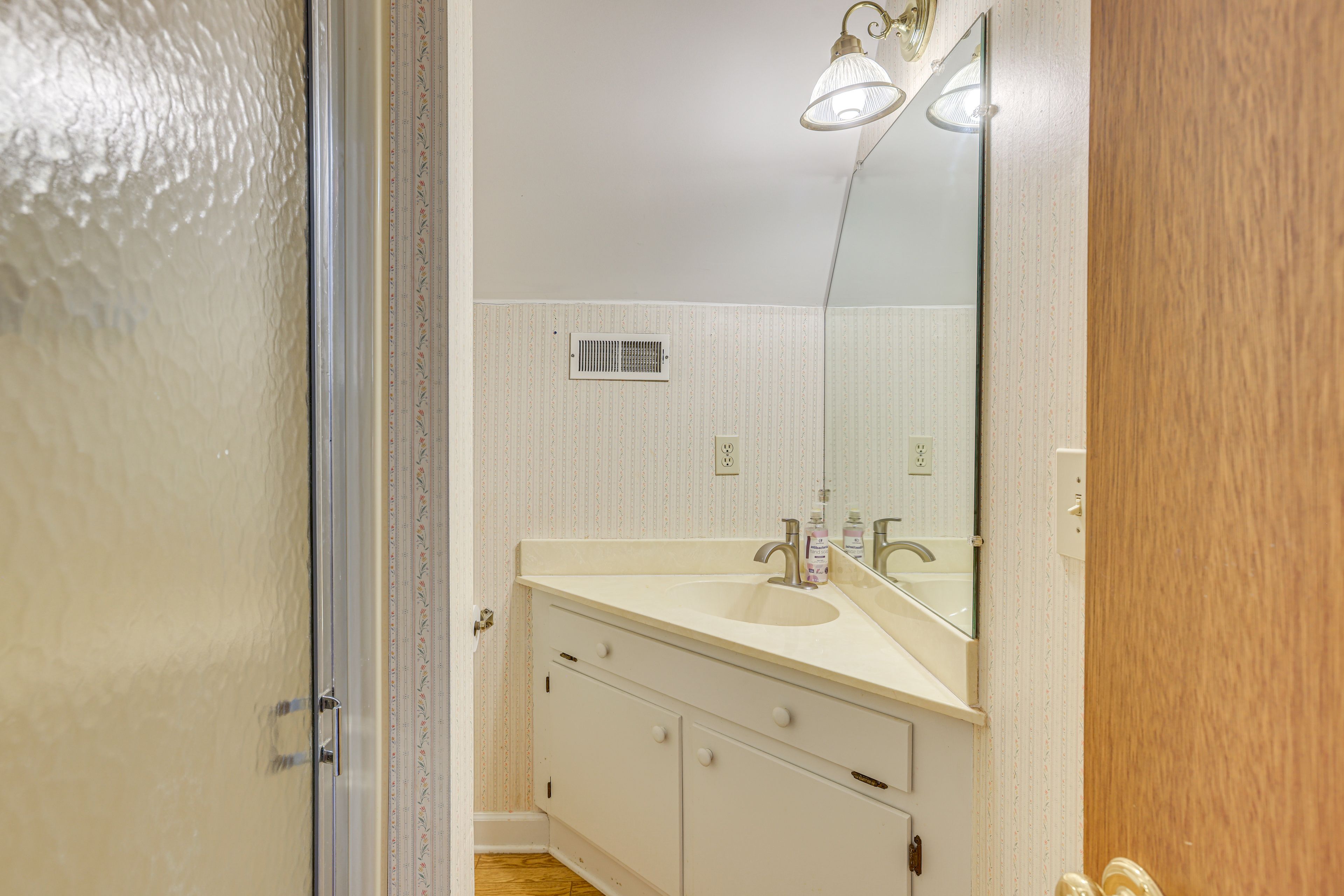 Bathroom | Hair Dryer | 2nd Floor