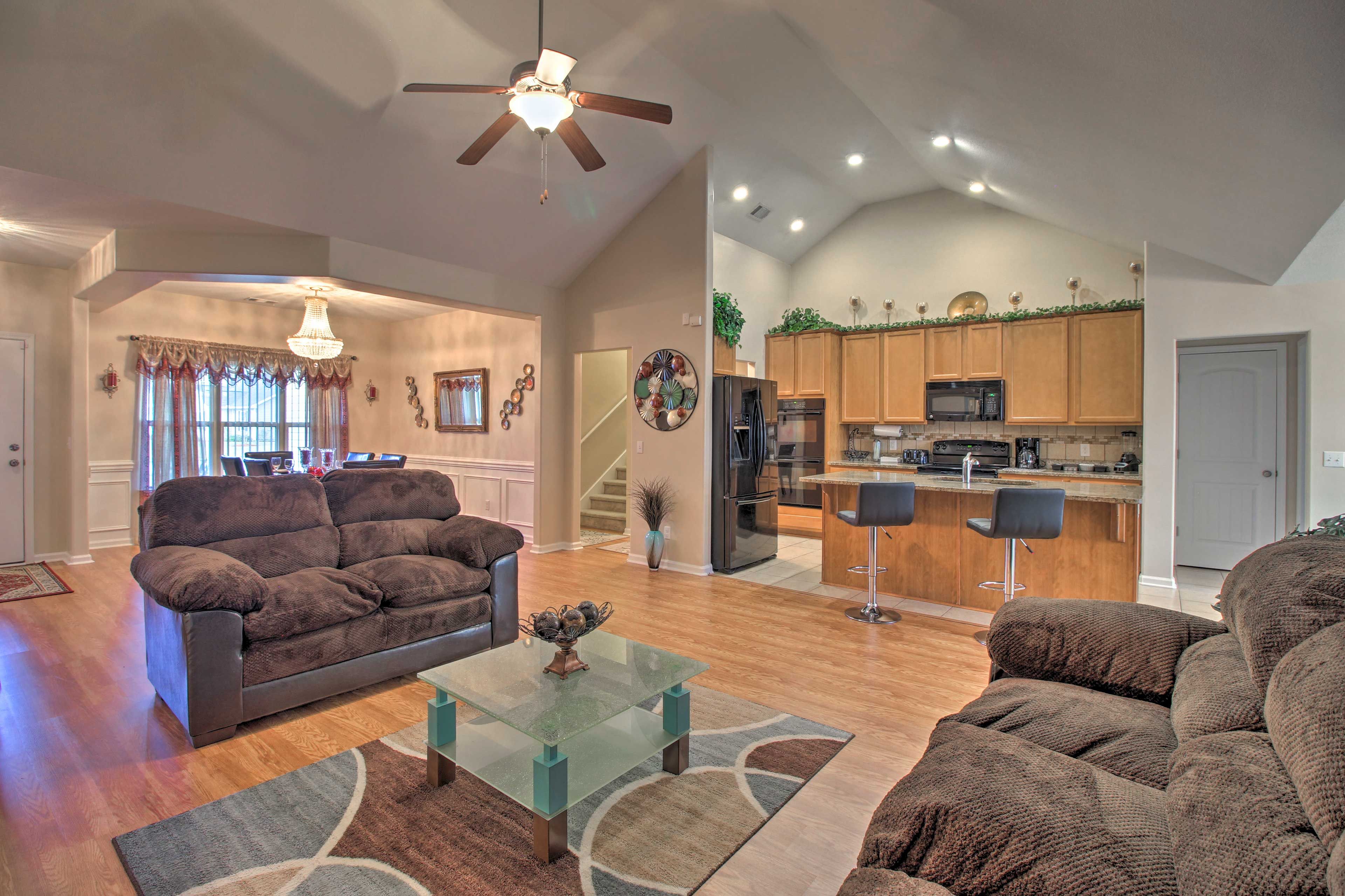 Living Room | Main Floor | Free WiFi