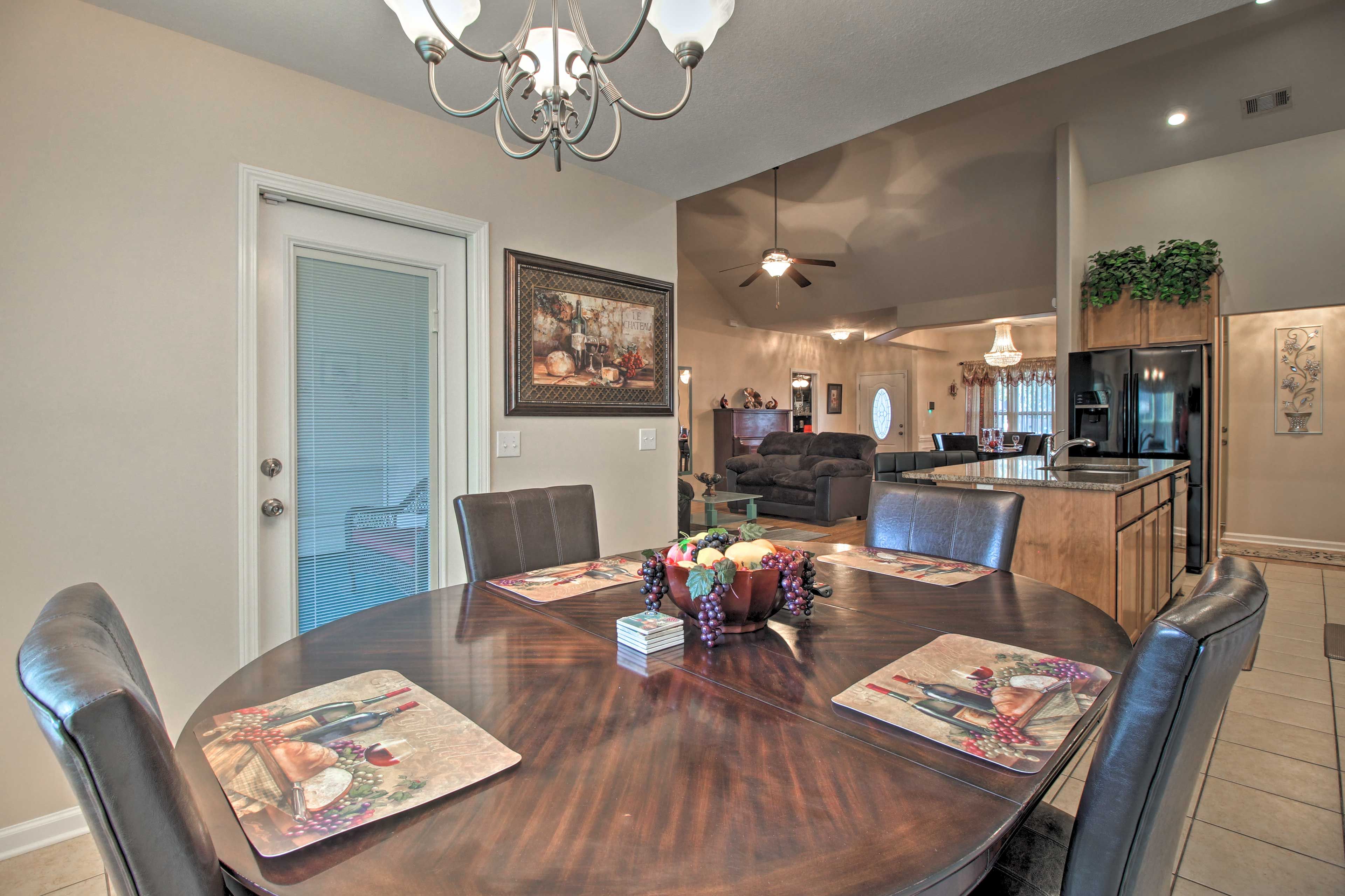 Dining Area | Dishware & Flatware