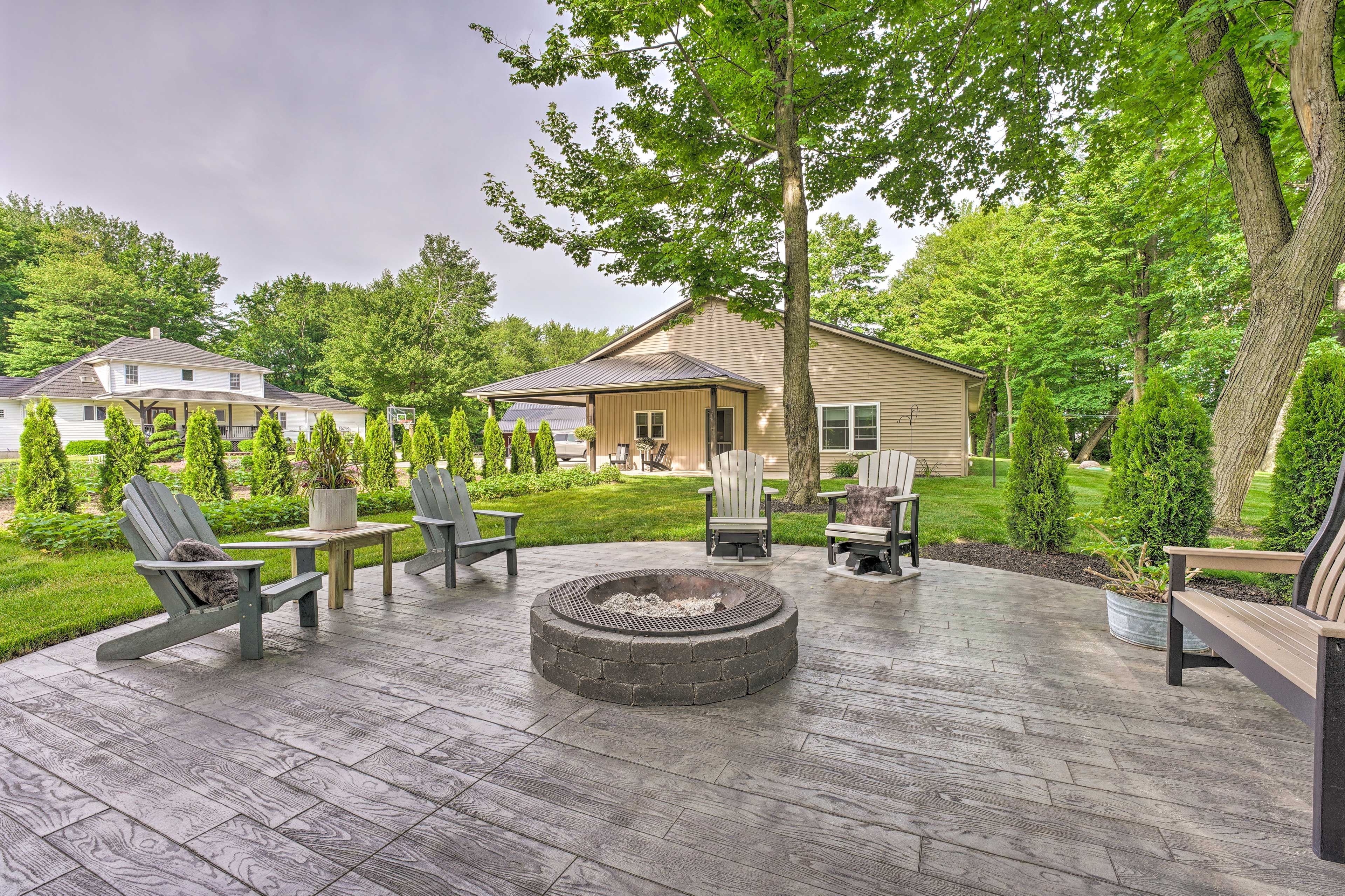 Shipshewana Vacation Rental | 1BR | 1BA | 1,536 Sq Ft | Step-Free Access