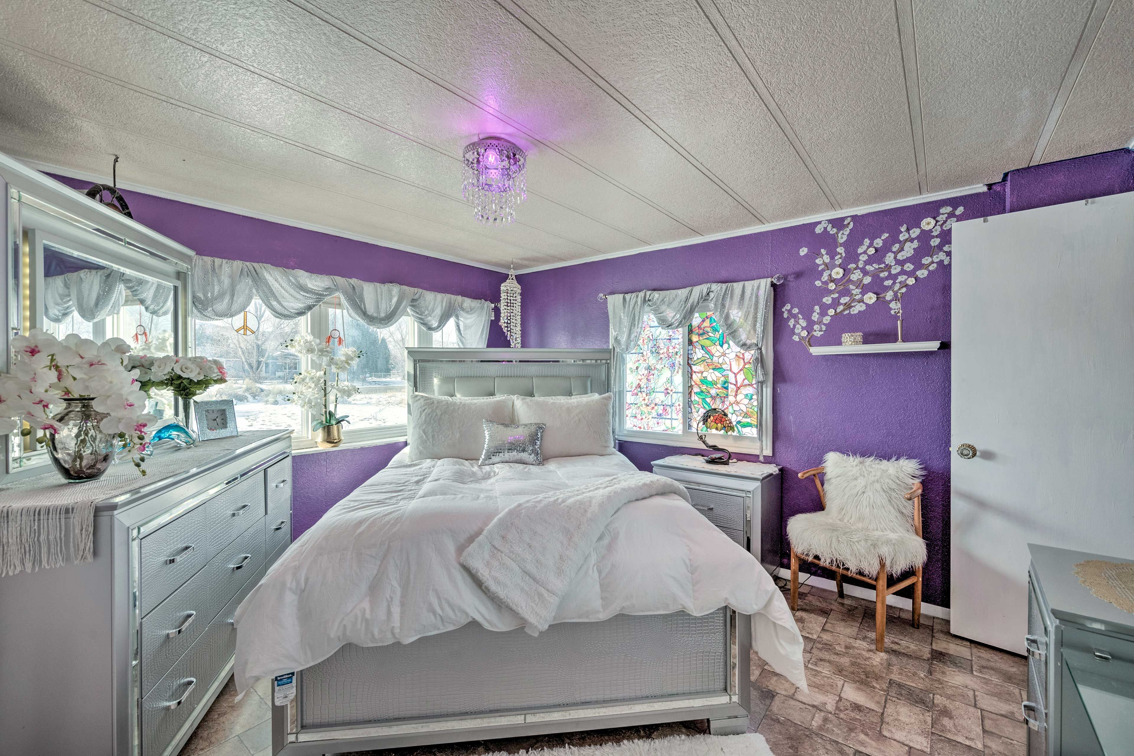 Bedroom 1 | Linens Provided