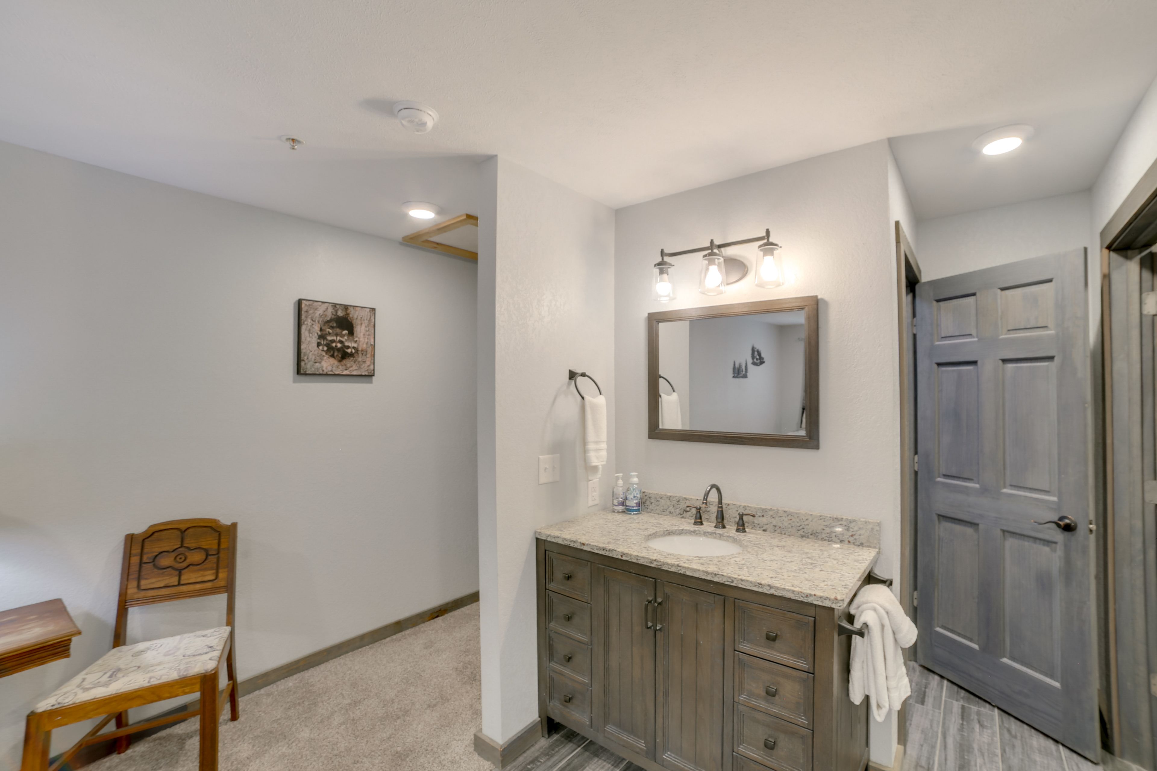 En-Suite Bathroom | Complimentary Toiletries