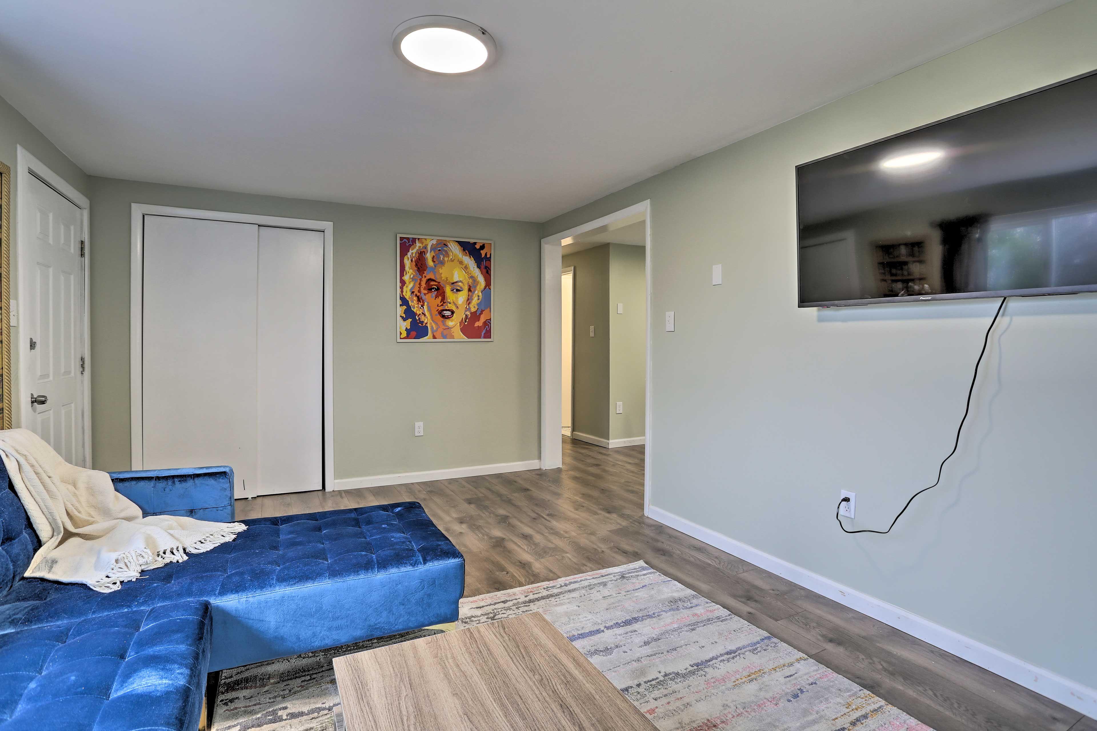 Living Room | Natural Light