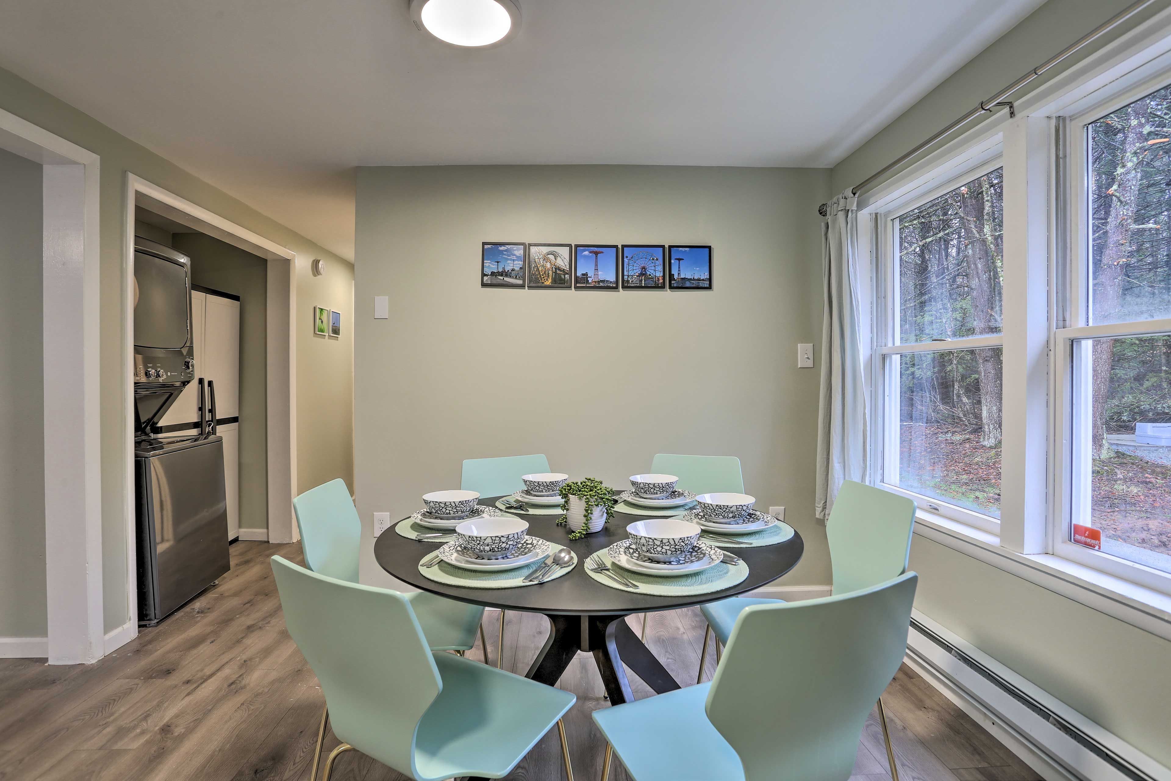 Dining Area & Laundry Nook