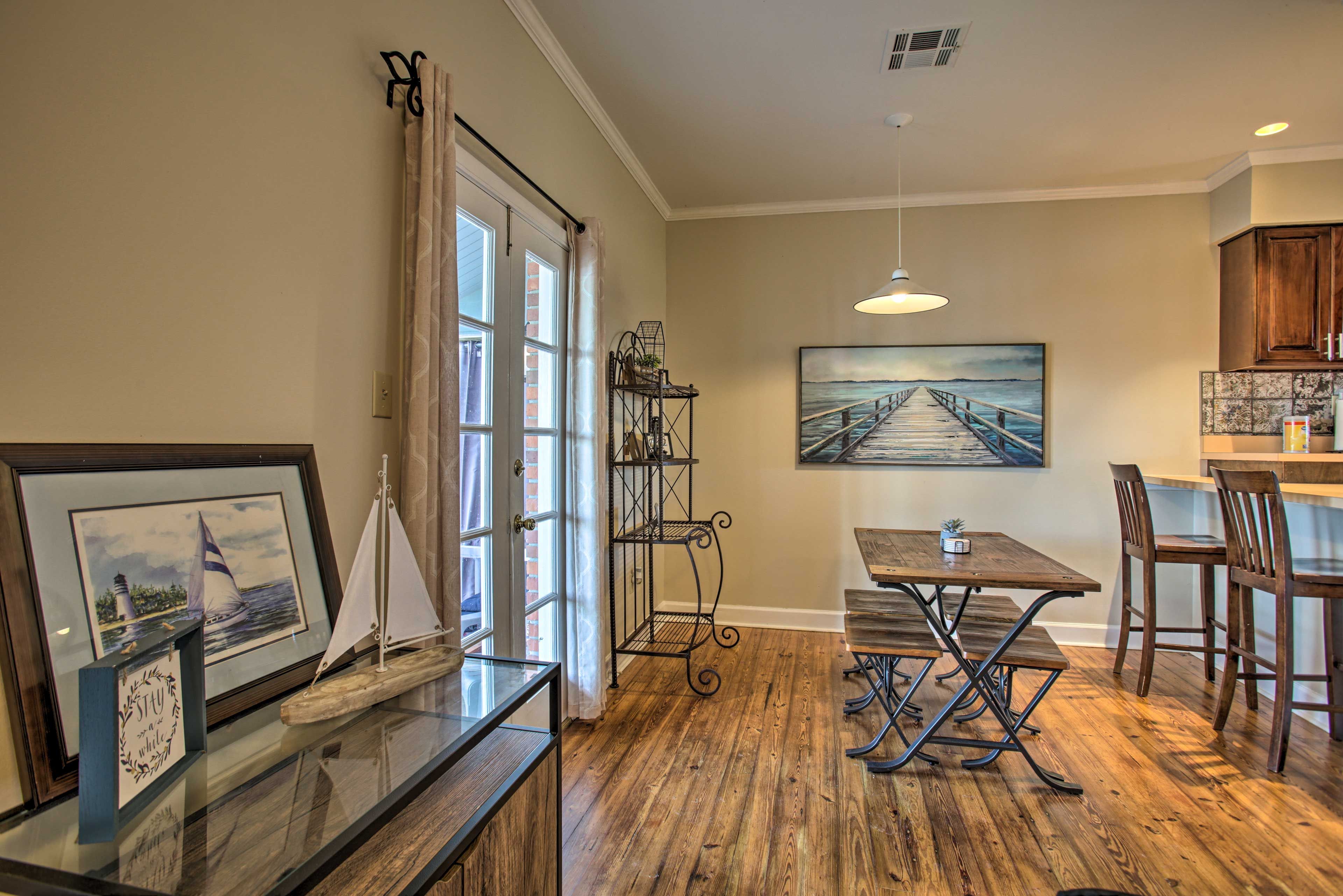 Dining Area | 1st Floor