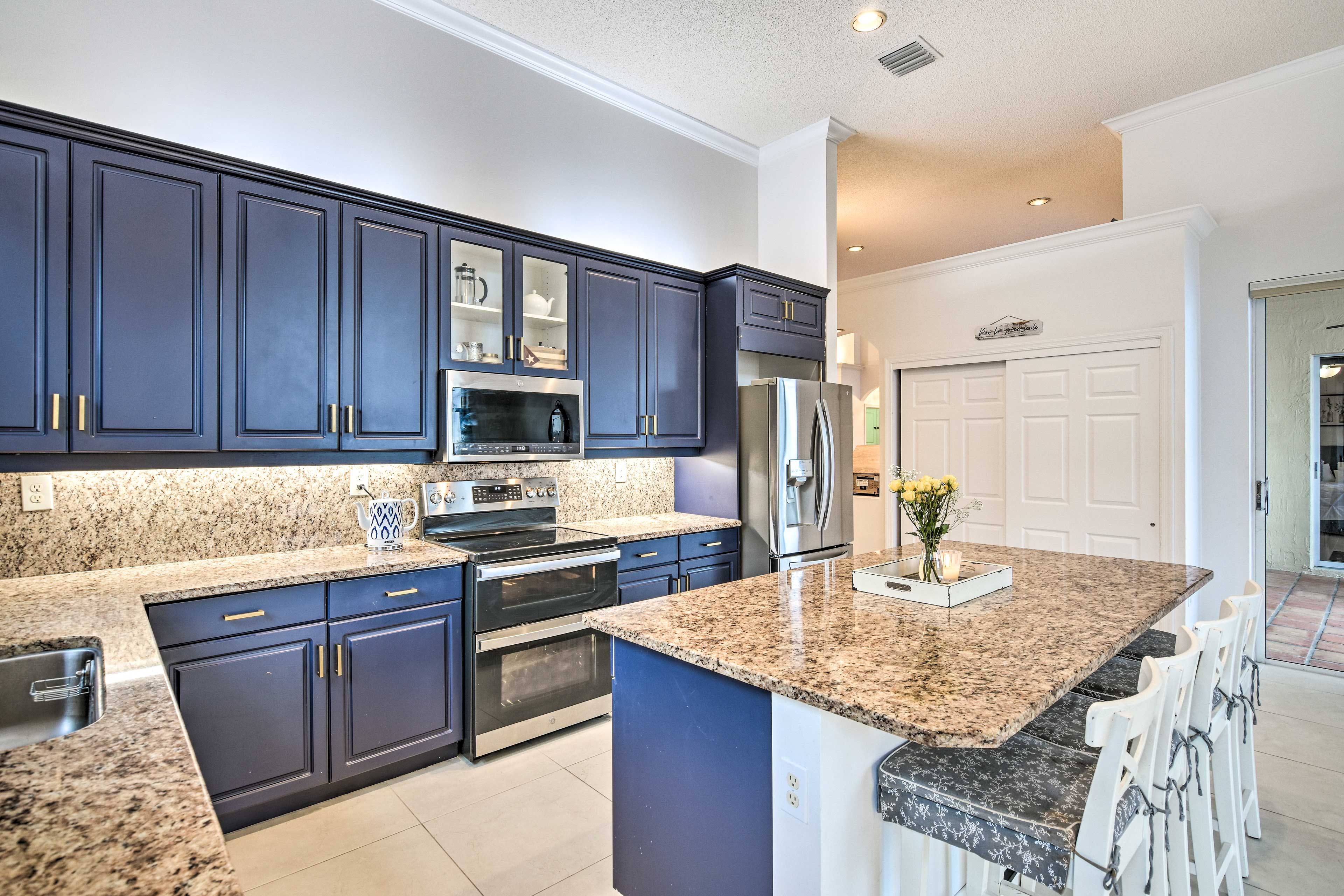 Kitchen | Fully Equipped