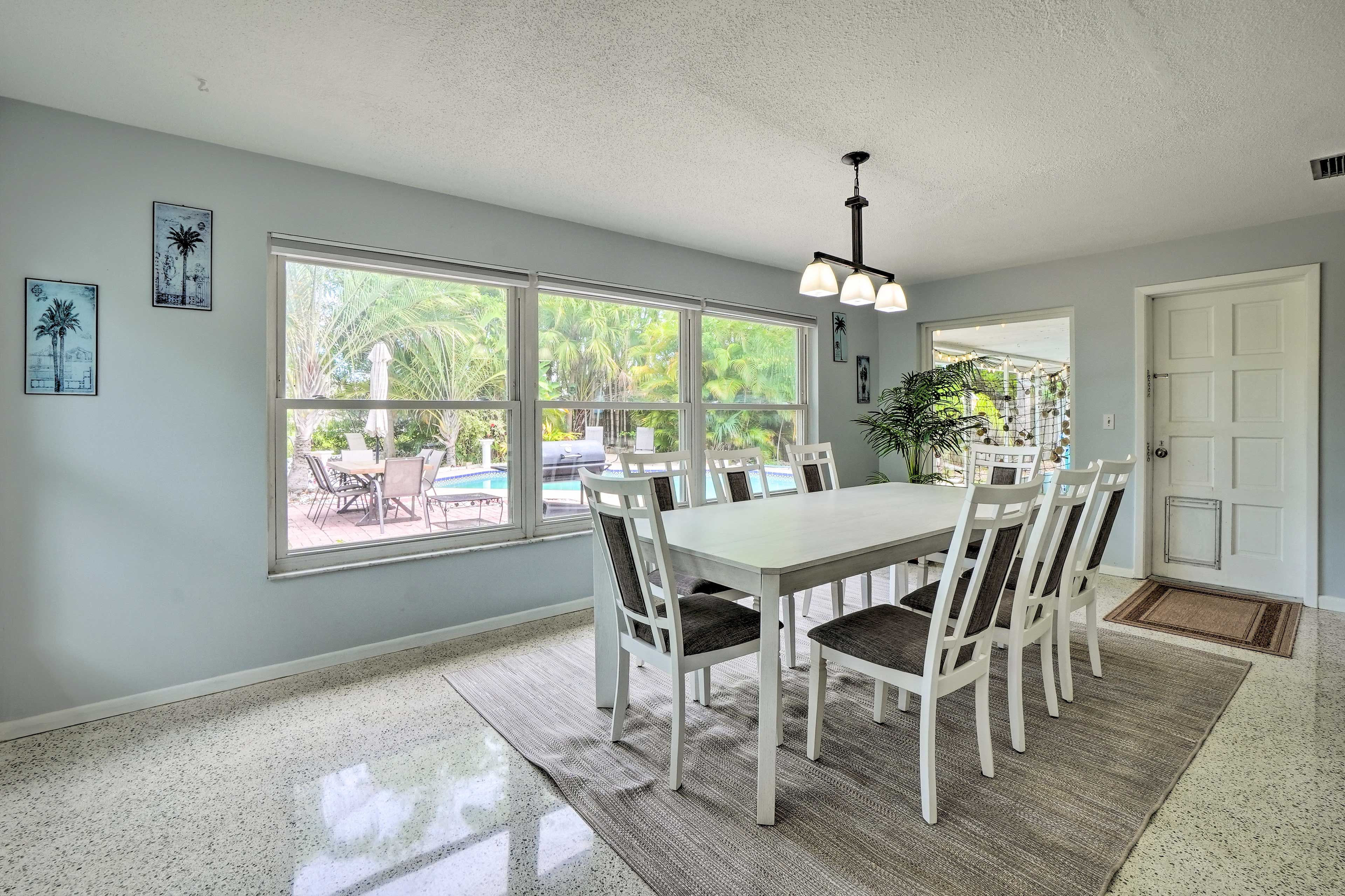 Dining Area | Dishware/Flatware | Cooking Basics | High Chair Available