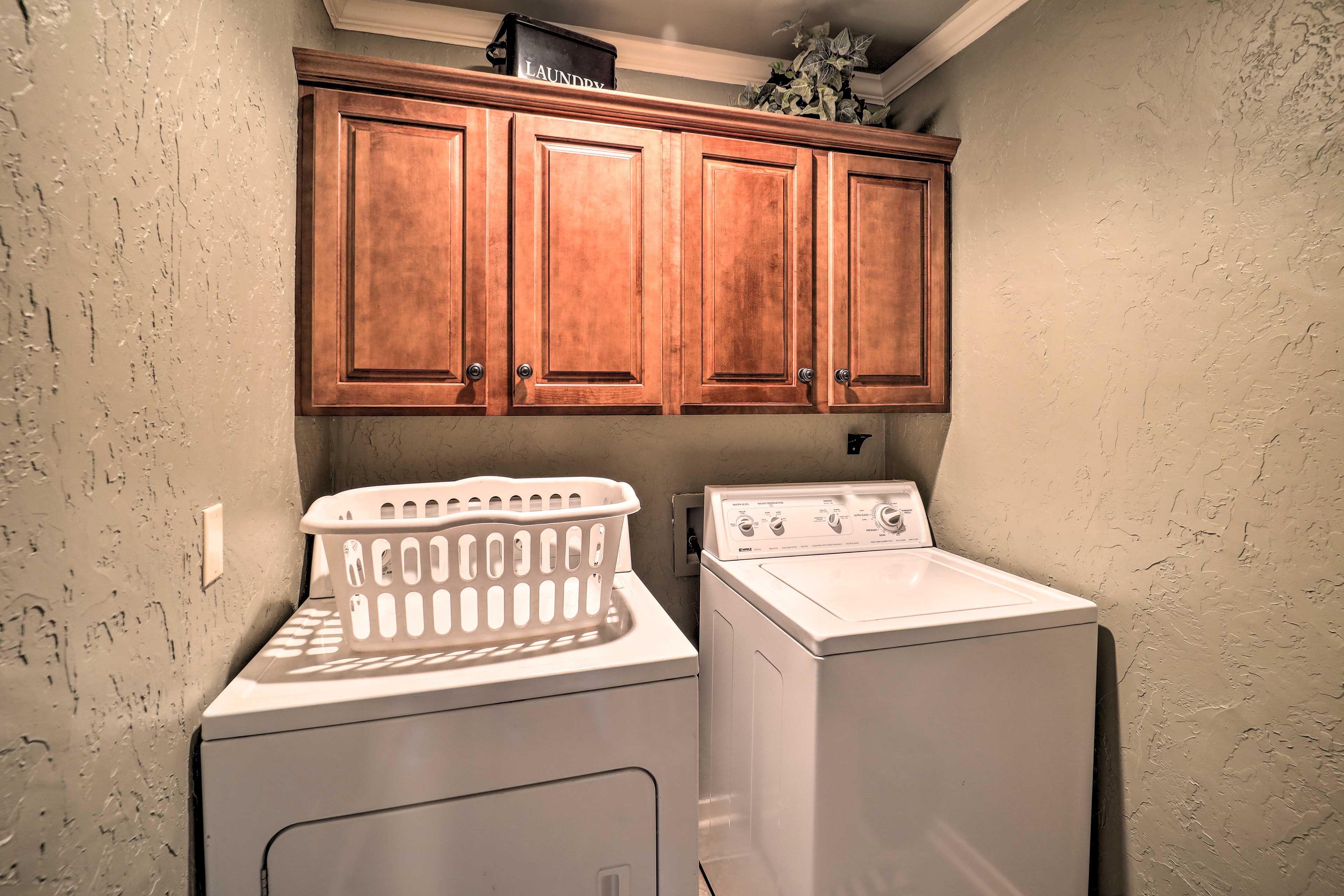 Laundry Area | Detergent Provided