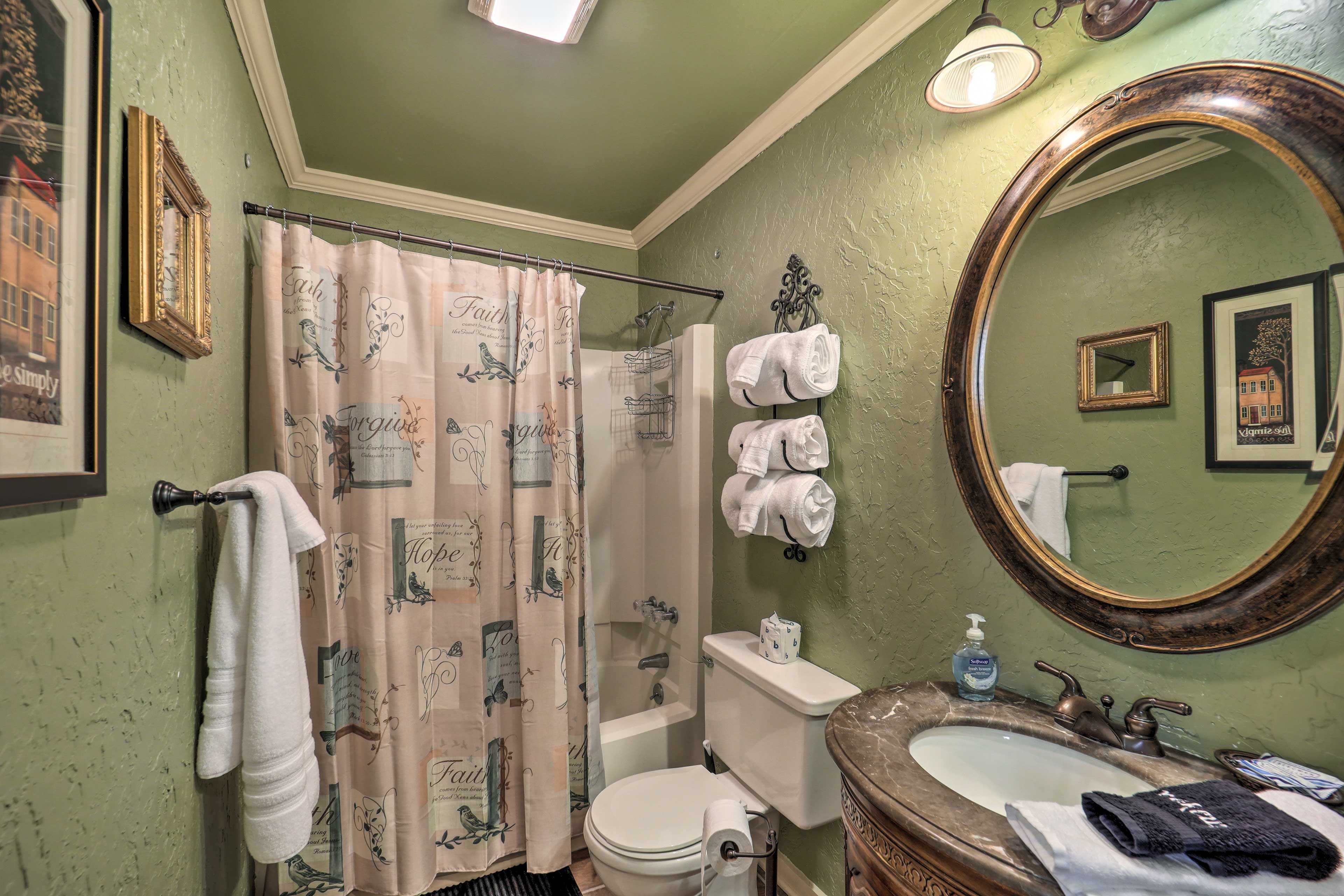 Full Bathroom