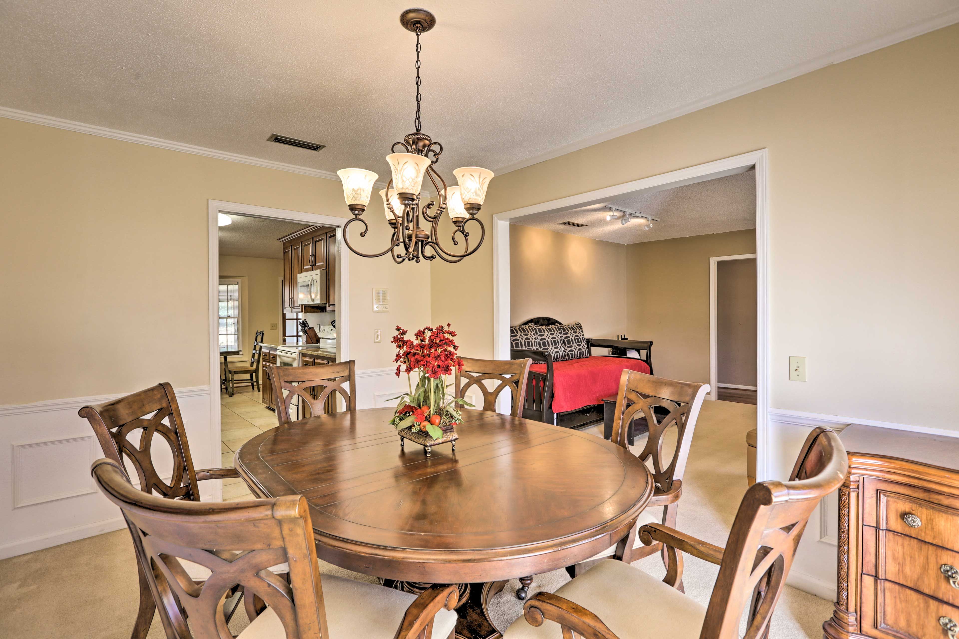 Formal Dining Room | Dishware & Flatware