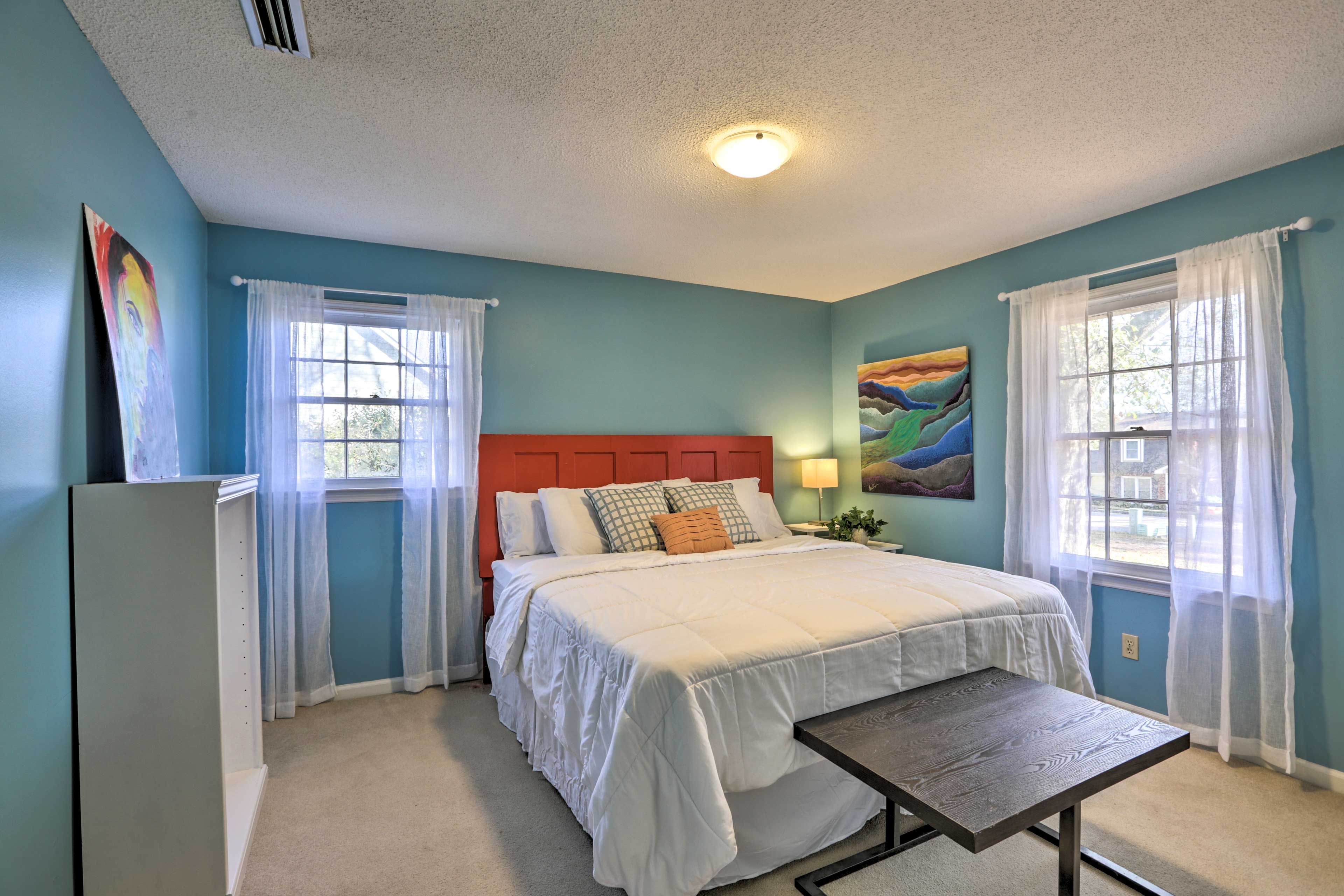 Bedroom 2 | King Bed