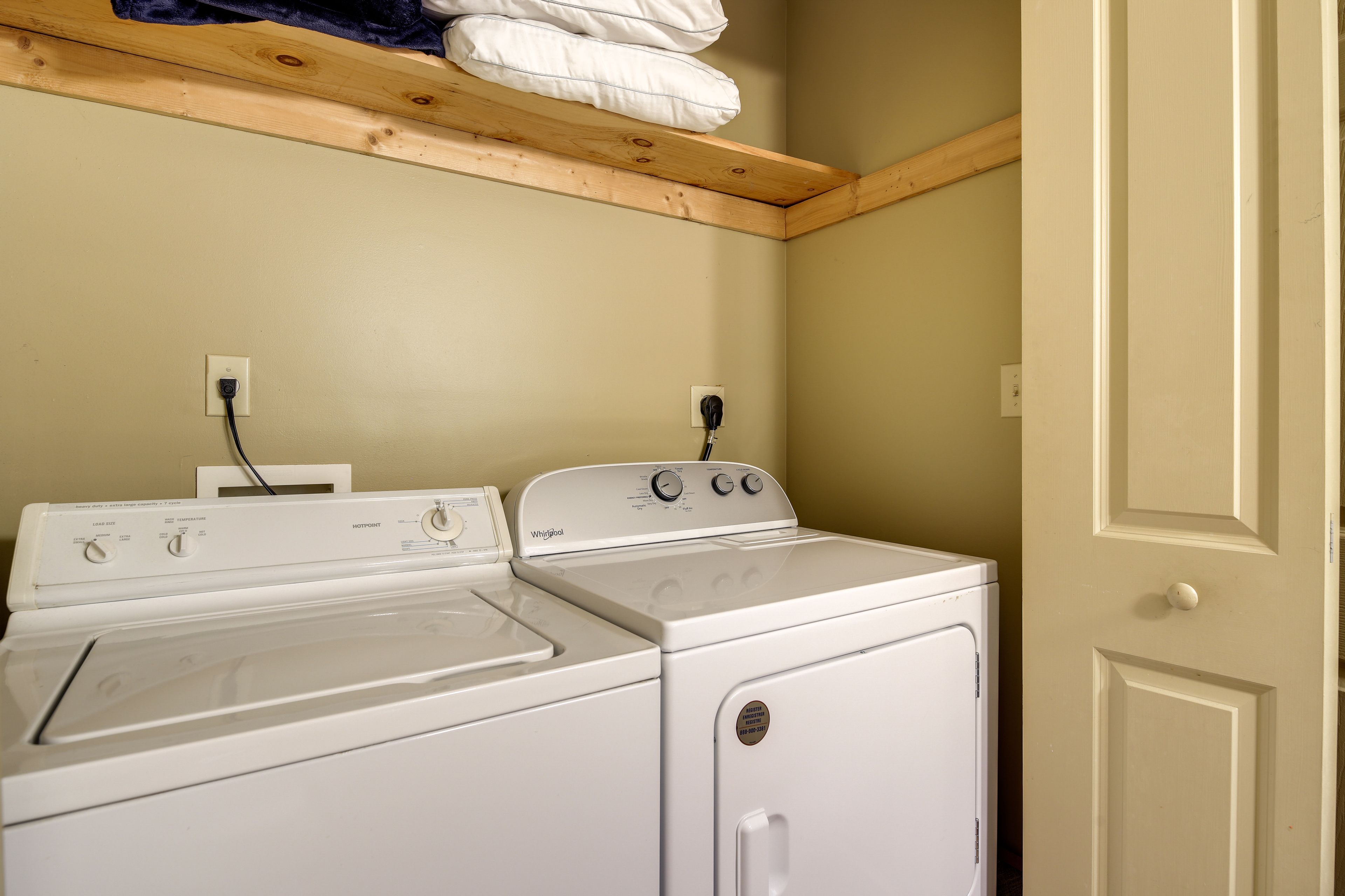 Washer & Dryer | Lower Level