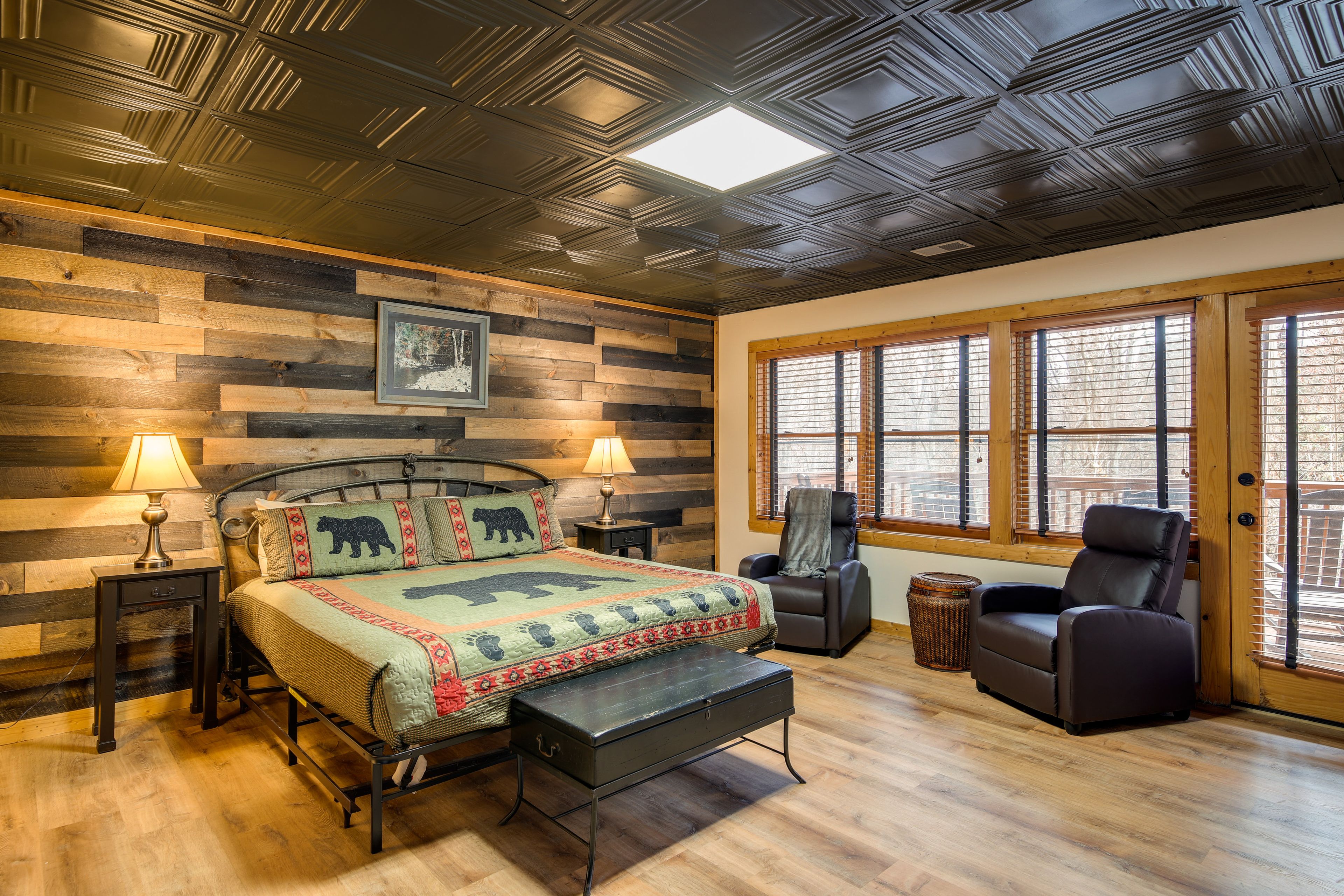 Bedroom 3 | King Bed | Smart TV | Fireplace | Lower Level
