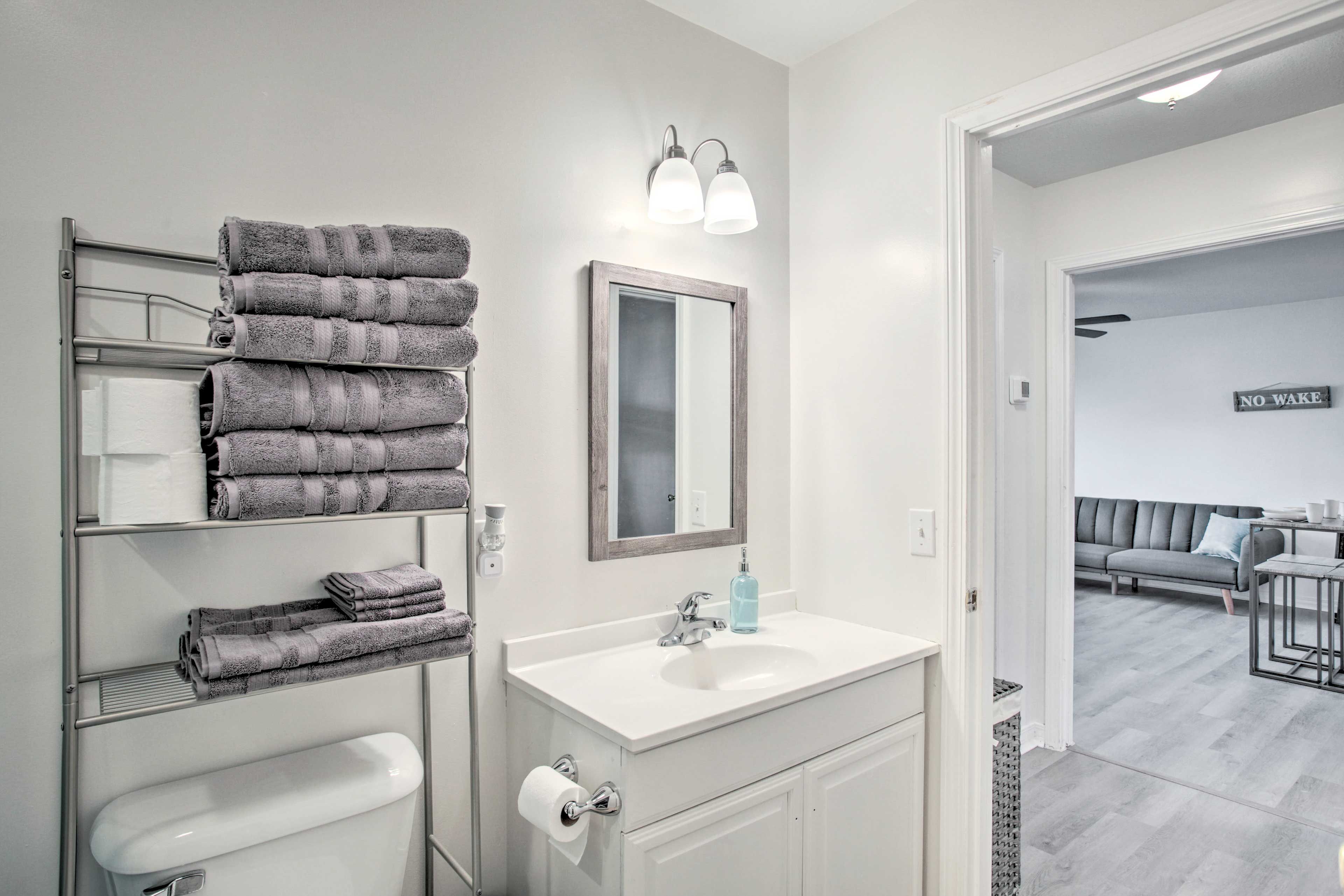Full Bathroom