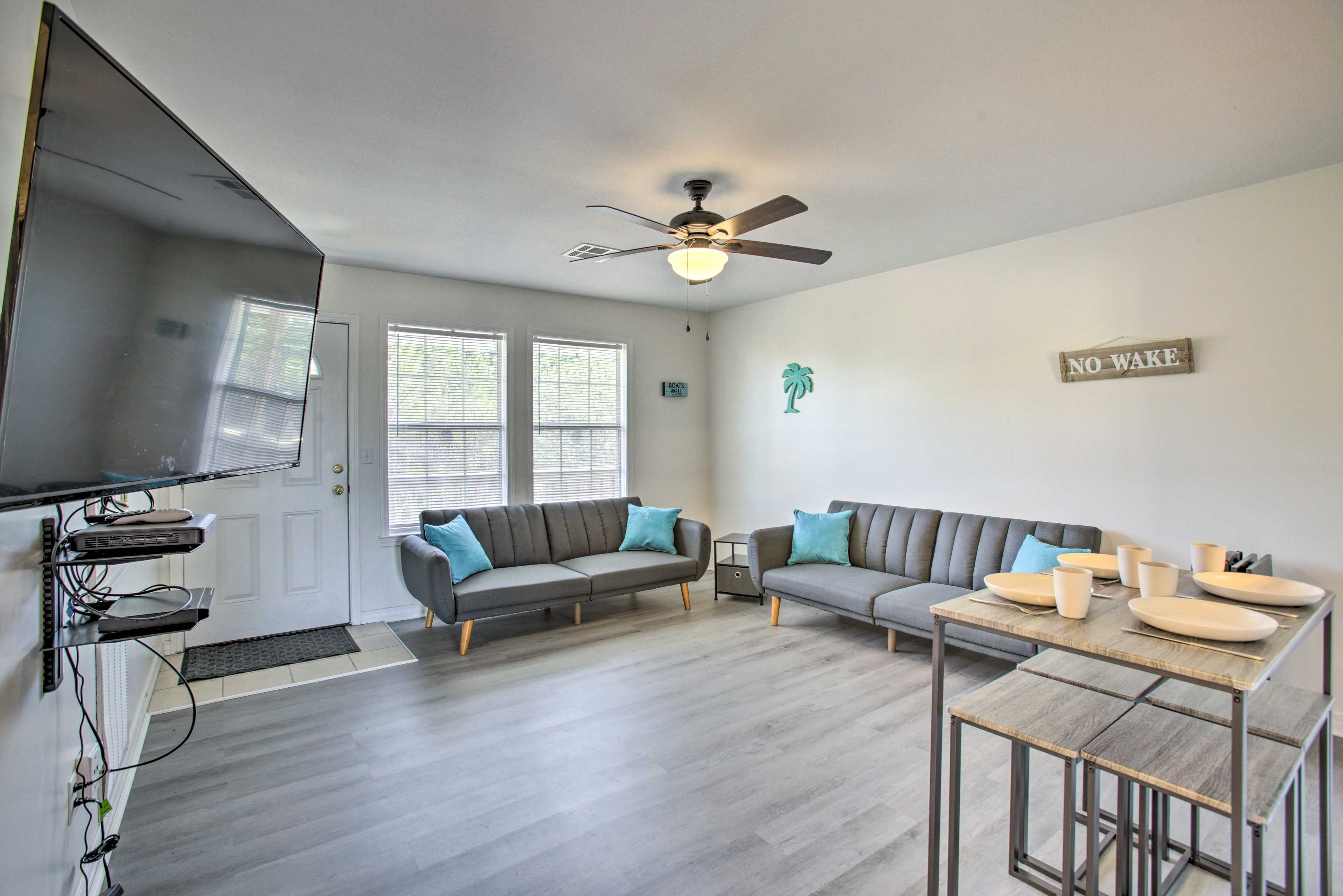 Living Room | 2 Twin Futons
